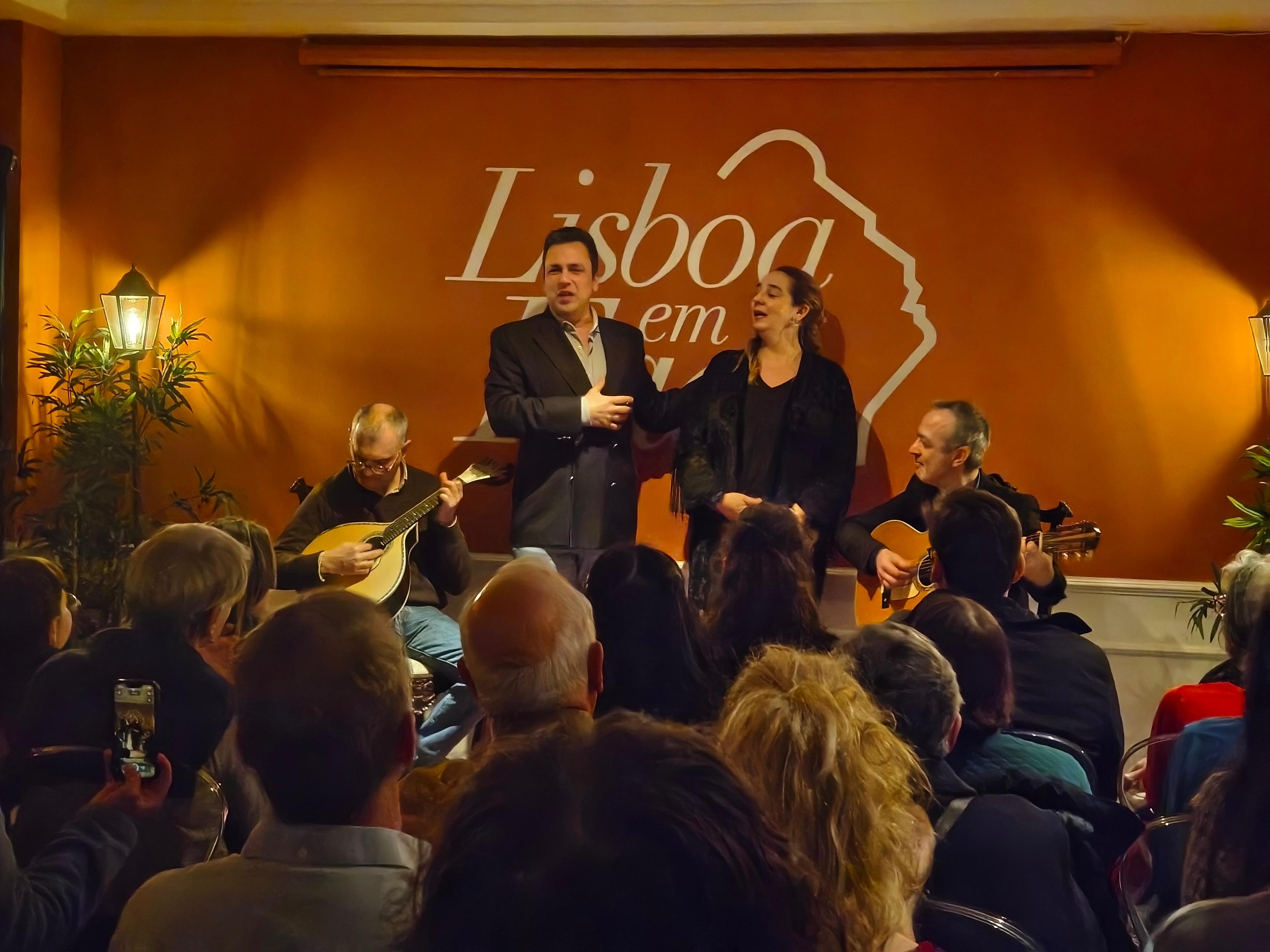Lisbon: Live Fado & Port Wine at Lisboa em Fado