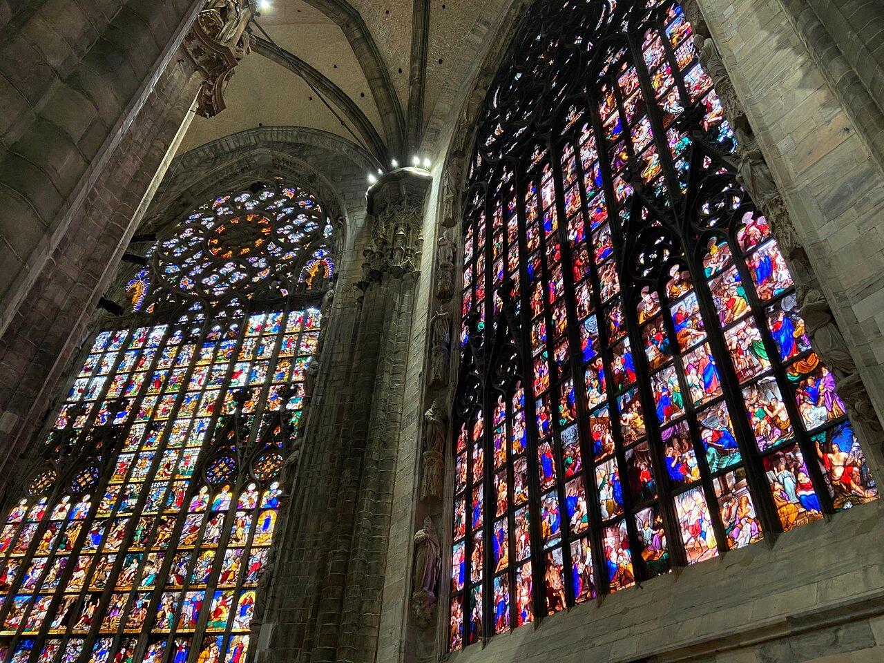 Milan Duomo Skip-the-Line Guided Tour with Rooftop Lift Access