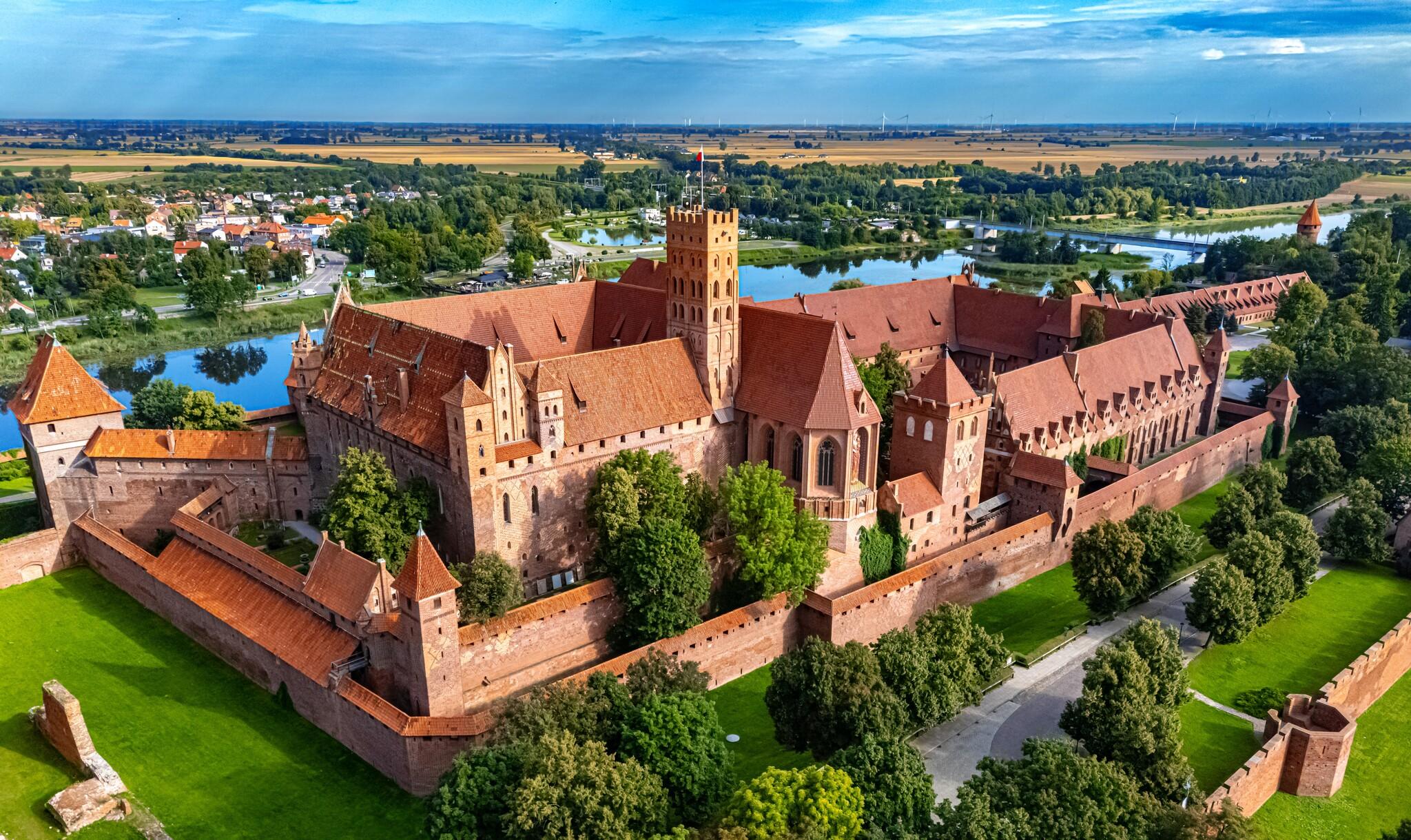 Malbork Castle Guided Tour from Gdansk
