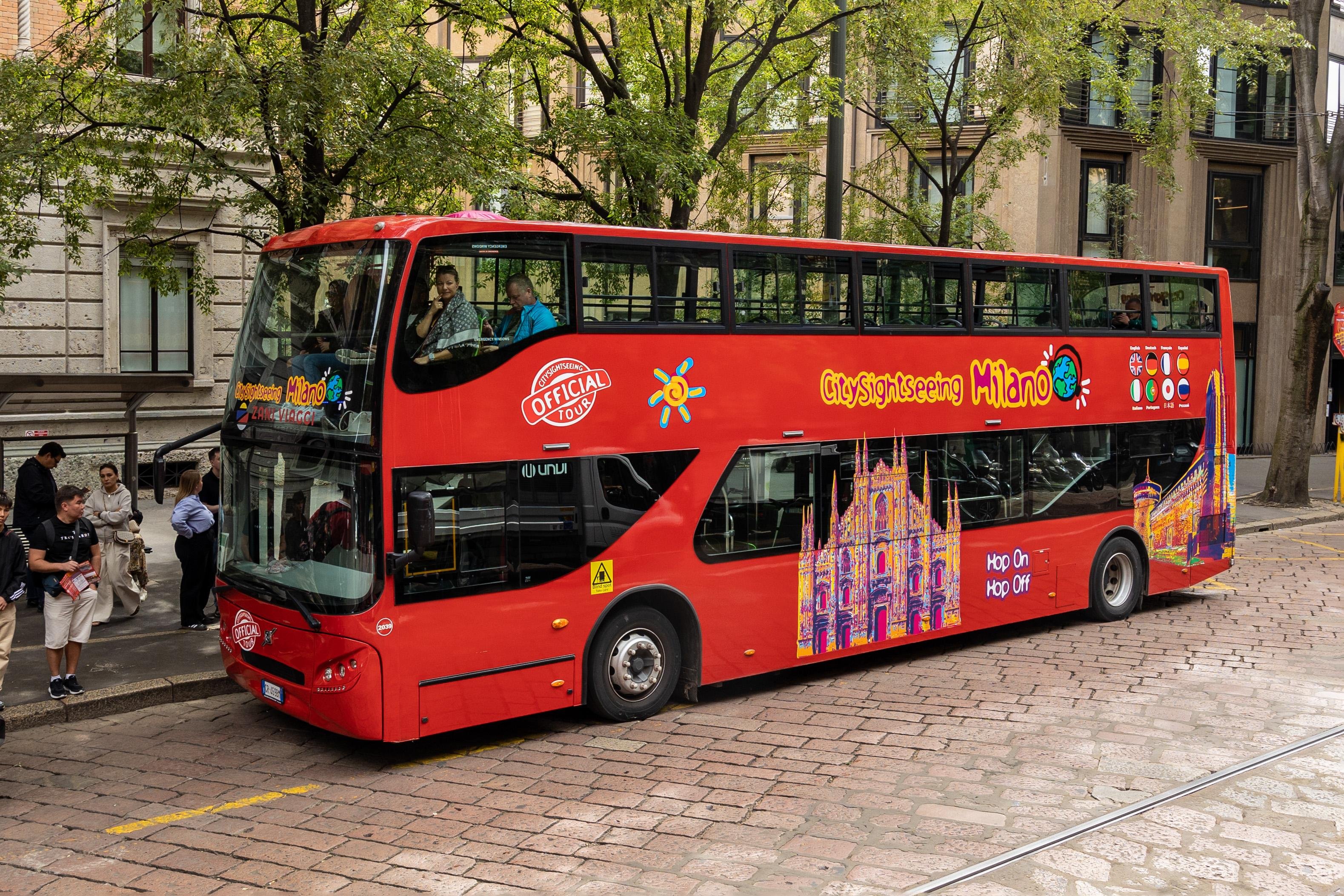Milan Hop-On Hop-Off Open-Top Bus Tour