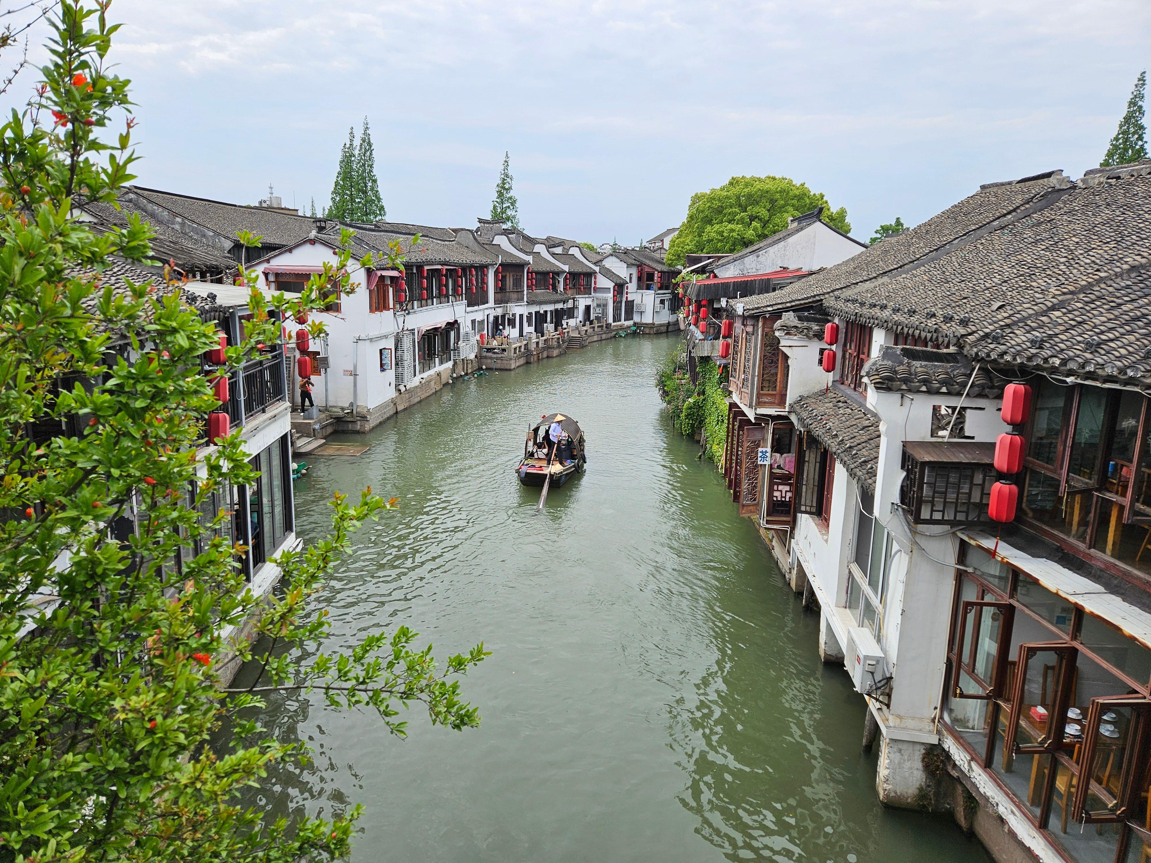 Private Zhujiajiao Water Town Tour from Shanghai
