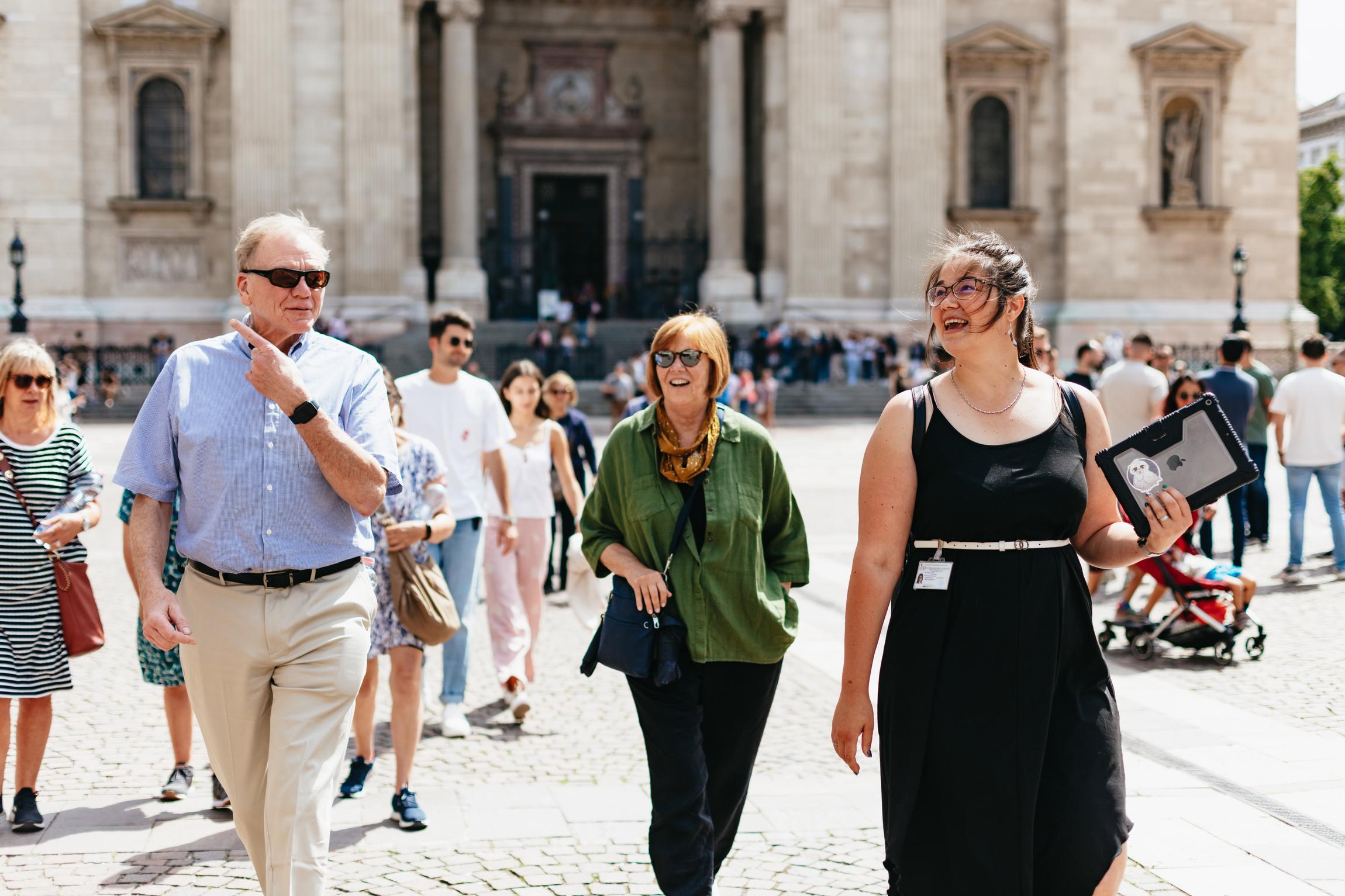 Budapest Walking Tour: Buda & Pest Essentials