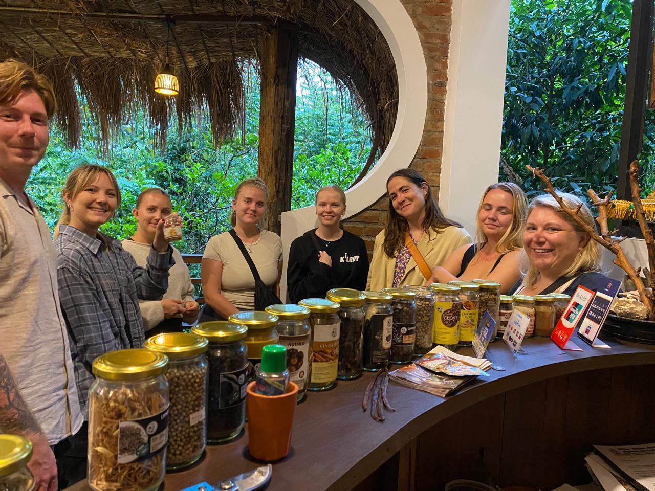 Ella Spice Garden Tour & Authentic Cooking Class