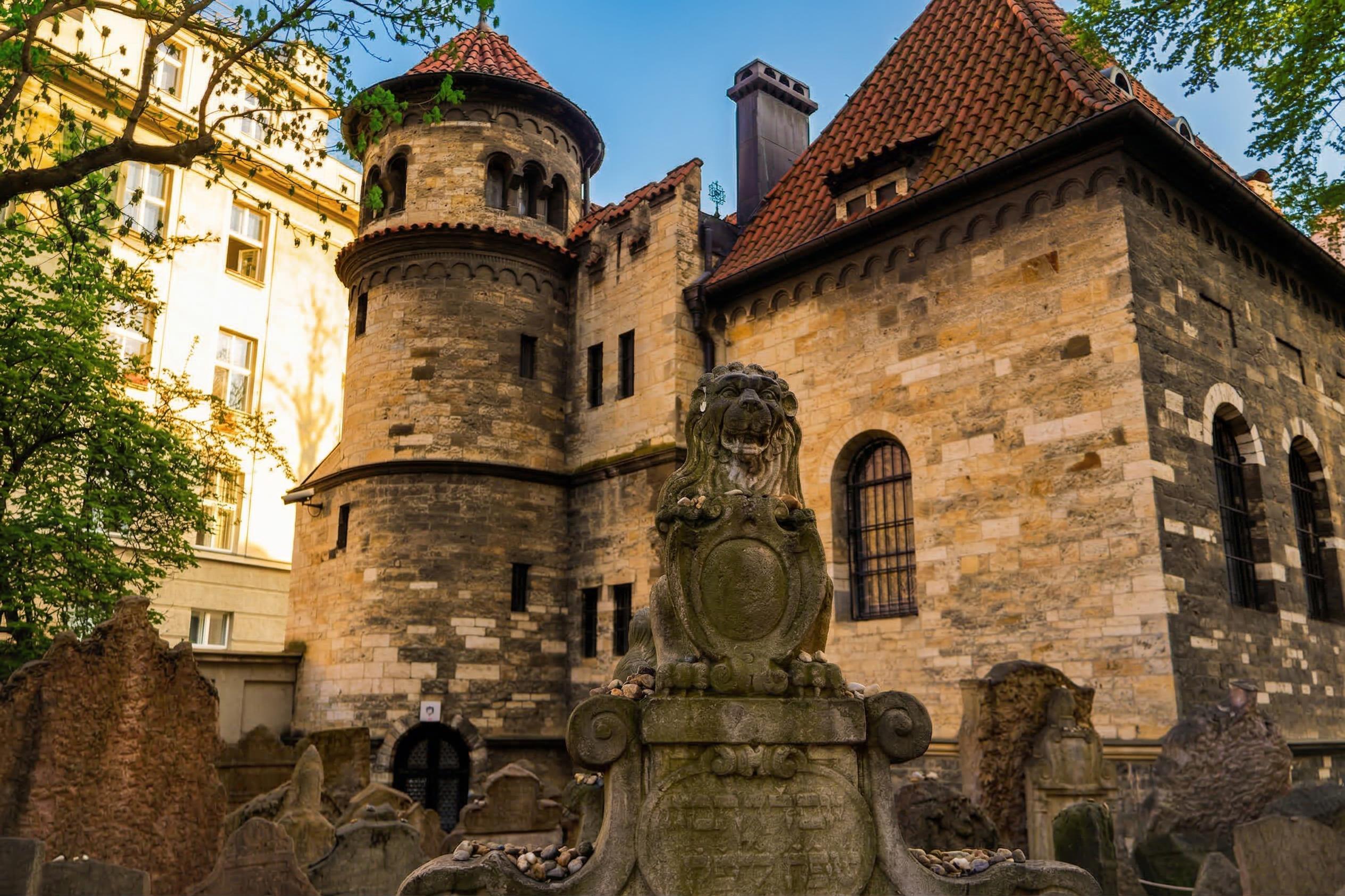 quarter tour in Prague — photo 11