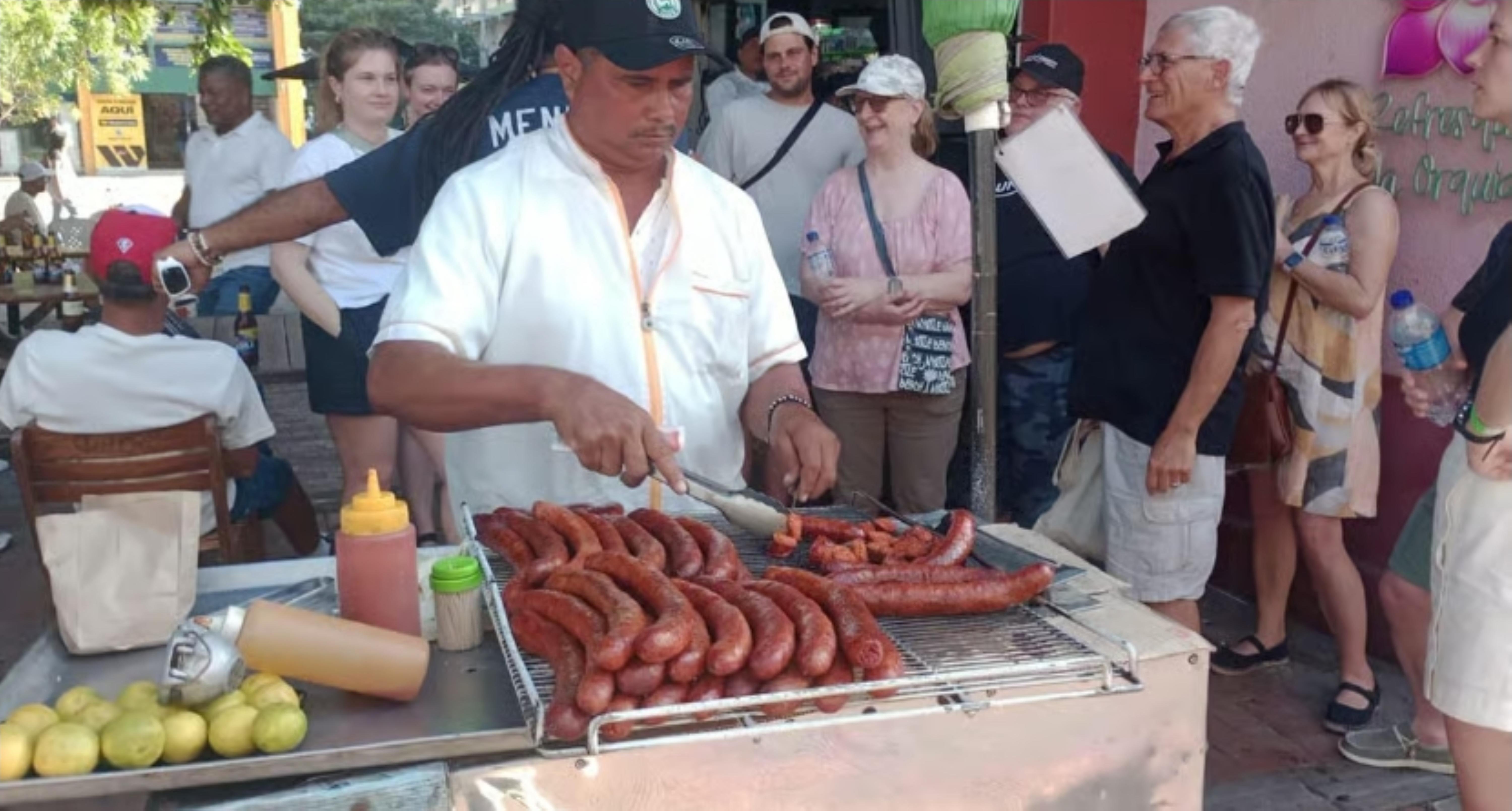 Cartagena Street Food Walking Tour: Old Town & Getsemaní