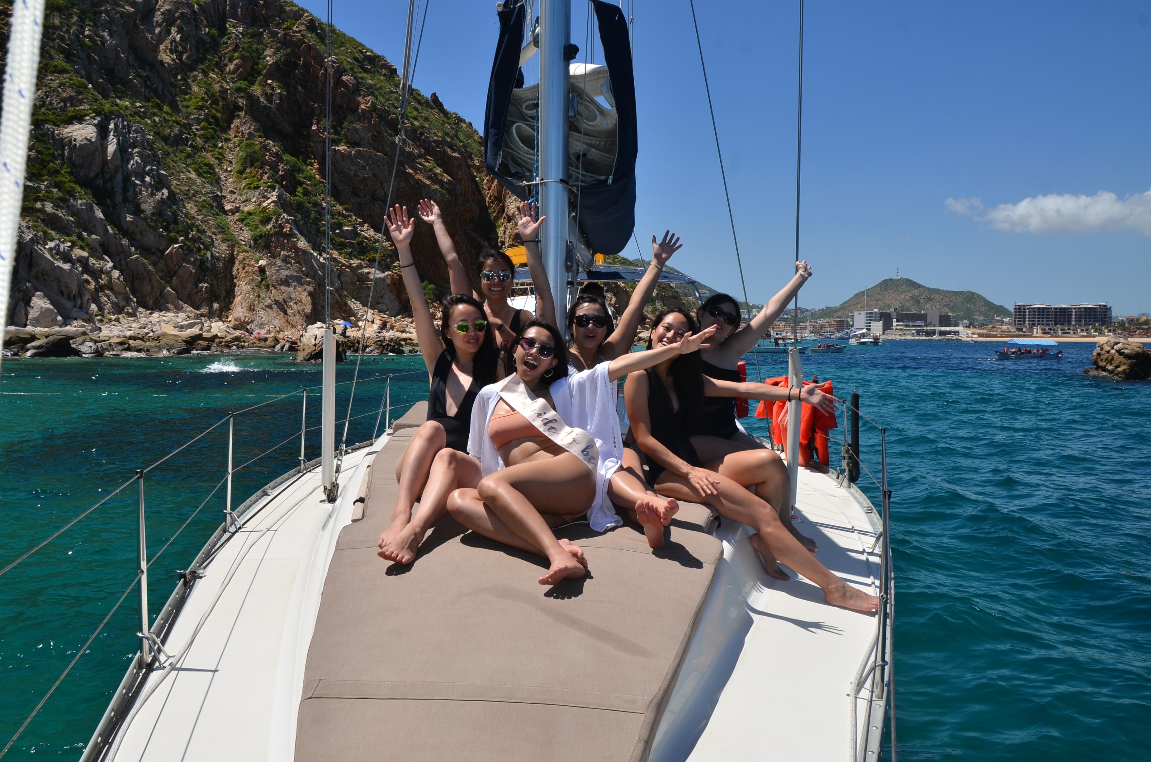 Cabo San Lucas: Private 38-Foot Sailing Adventure