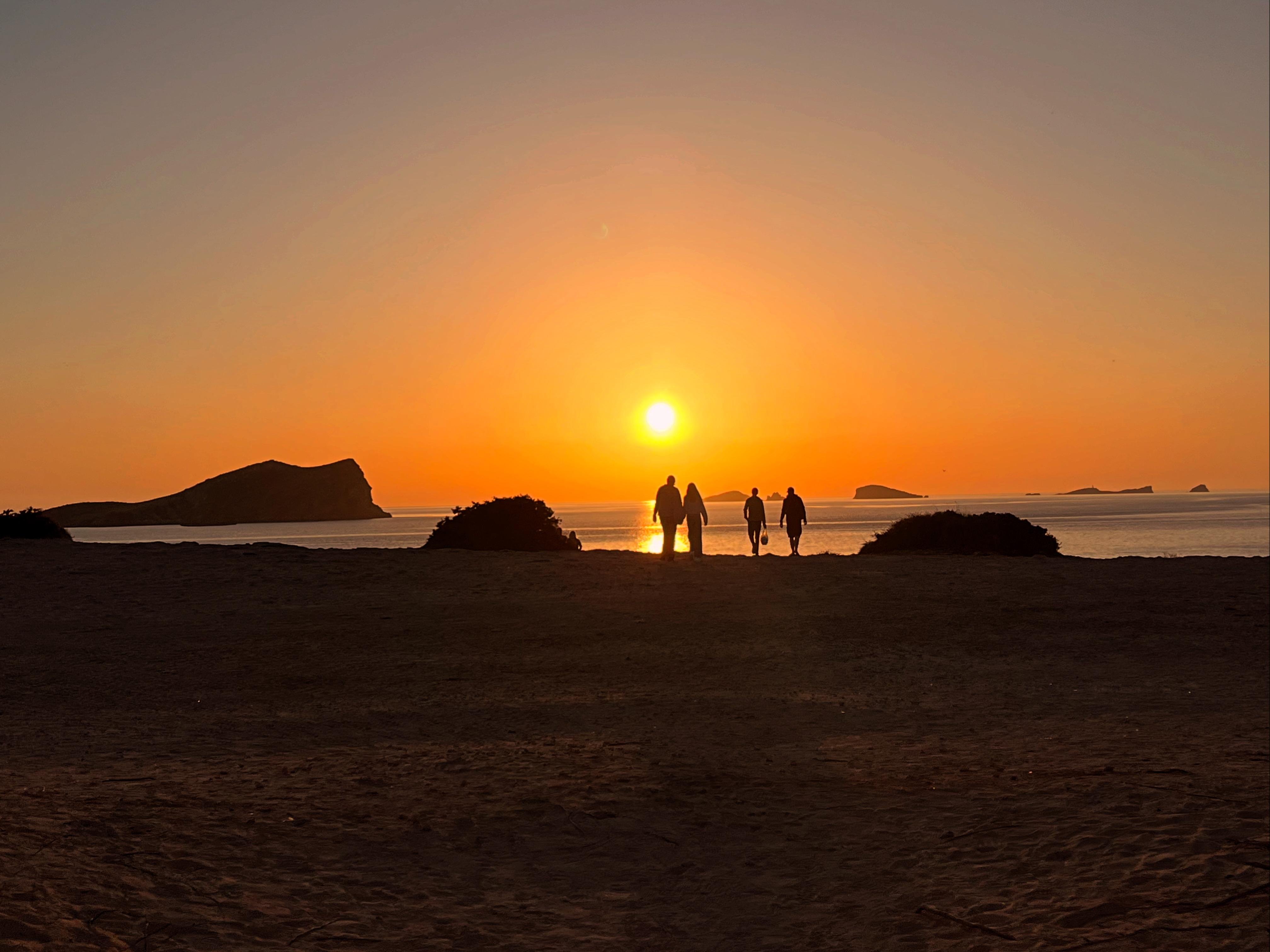 Secret Sunset Tour with Es Vedrà & Flamingos