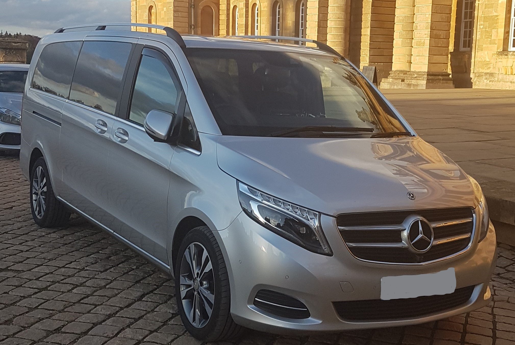 Southampton Port Transfer via Stonehenge & Windsor Castle