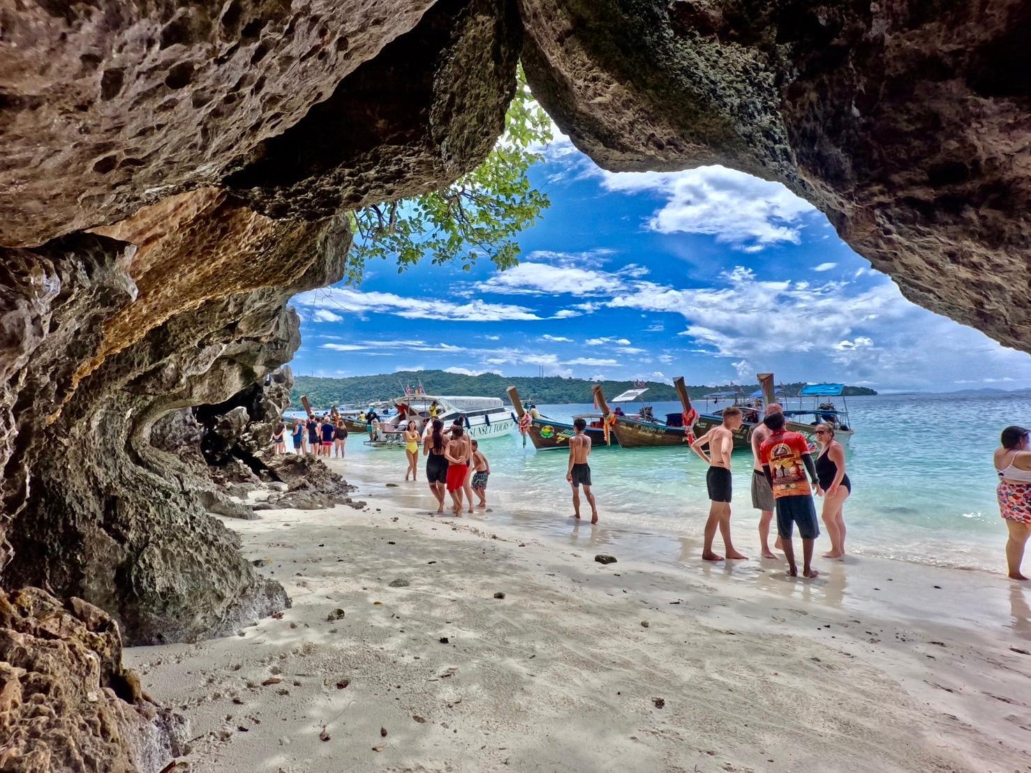 Krabi Early Bird Phi Phi, Maya Bay & 4 Islands Speedboat Adventure