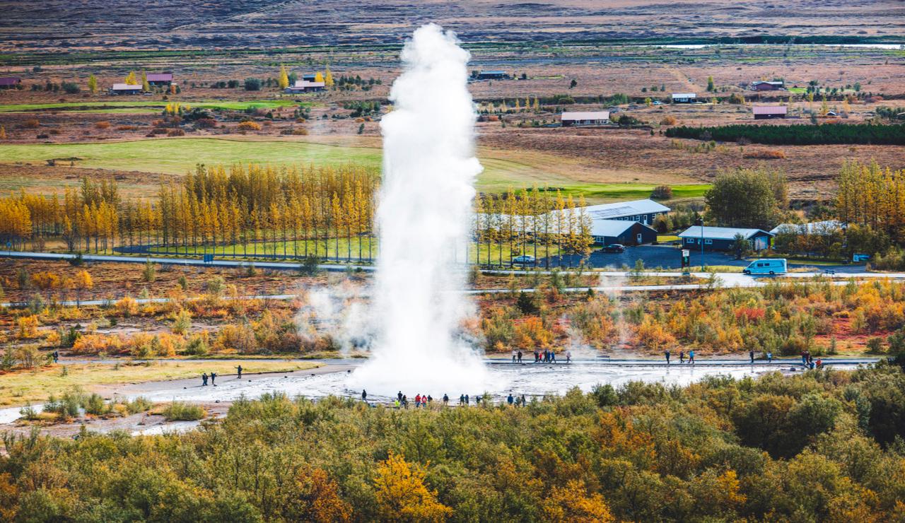 Golden Circle Small Group Excursion from Reykjavik Port