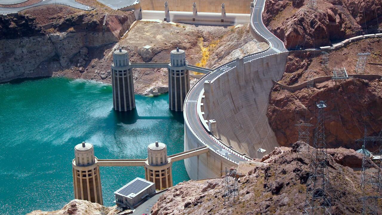 Las Vegas: Hoover Dam Tunnels, Power Plant & Dam Walk Tour