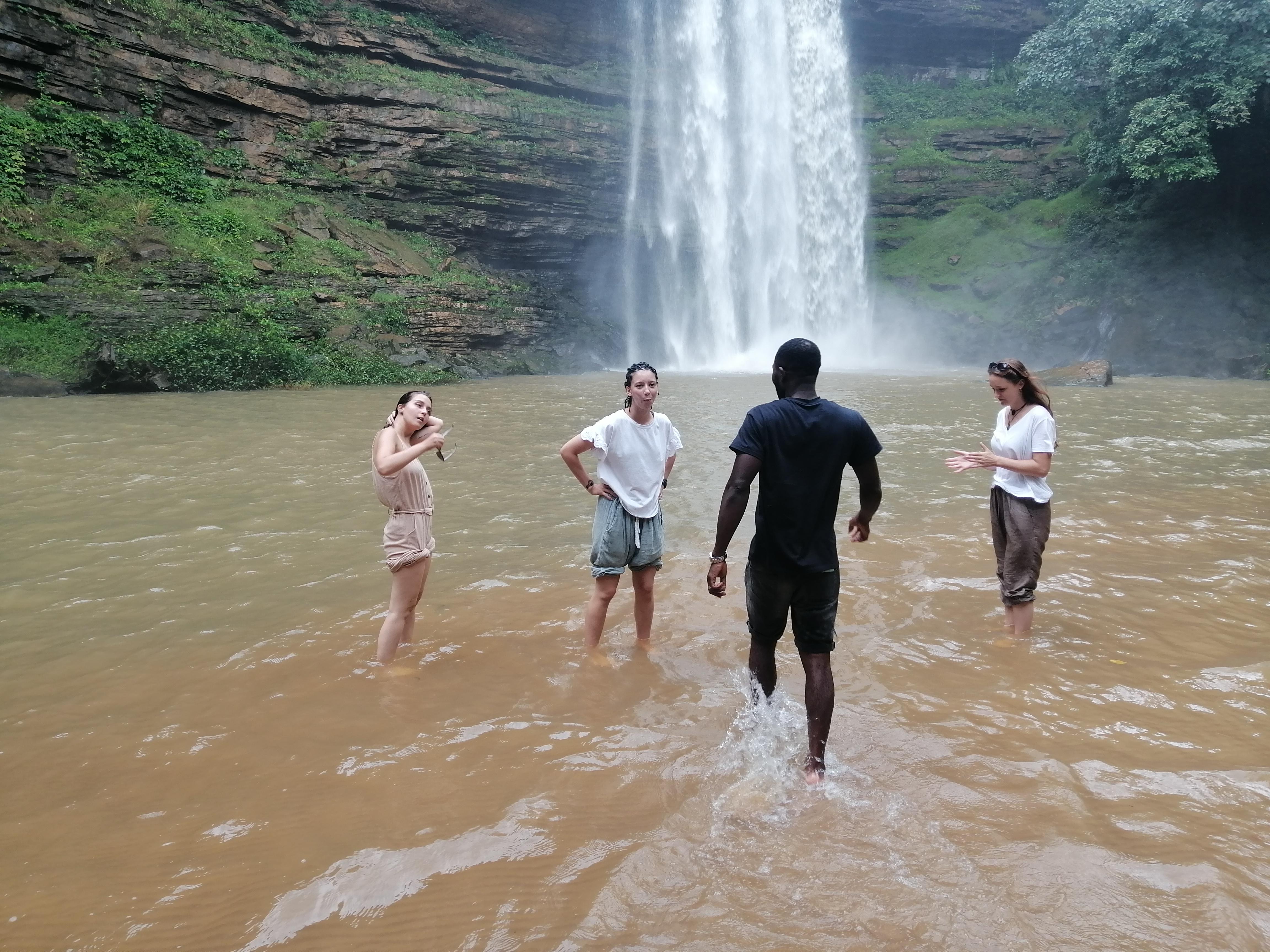 Private Aburi Gardens & Waterfalls Experience
