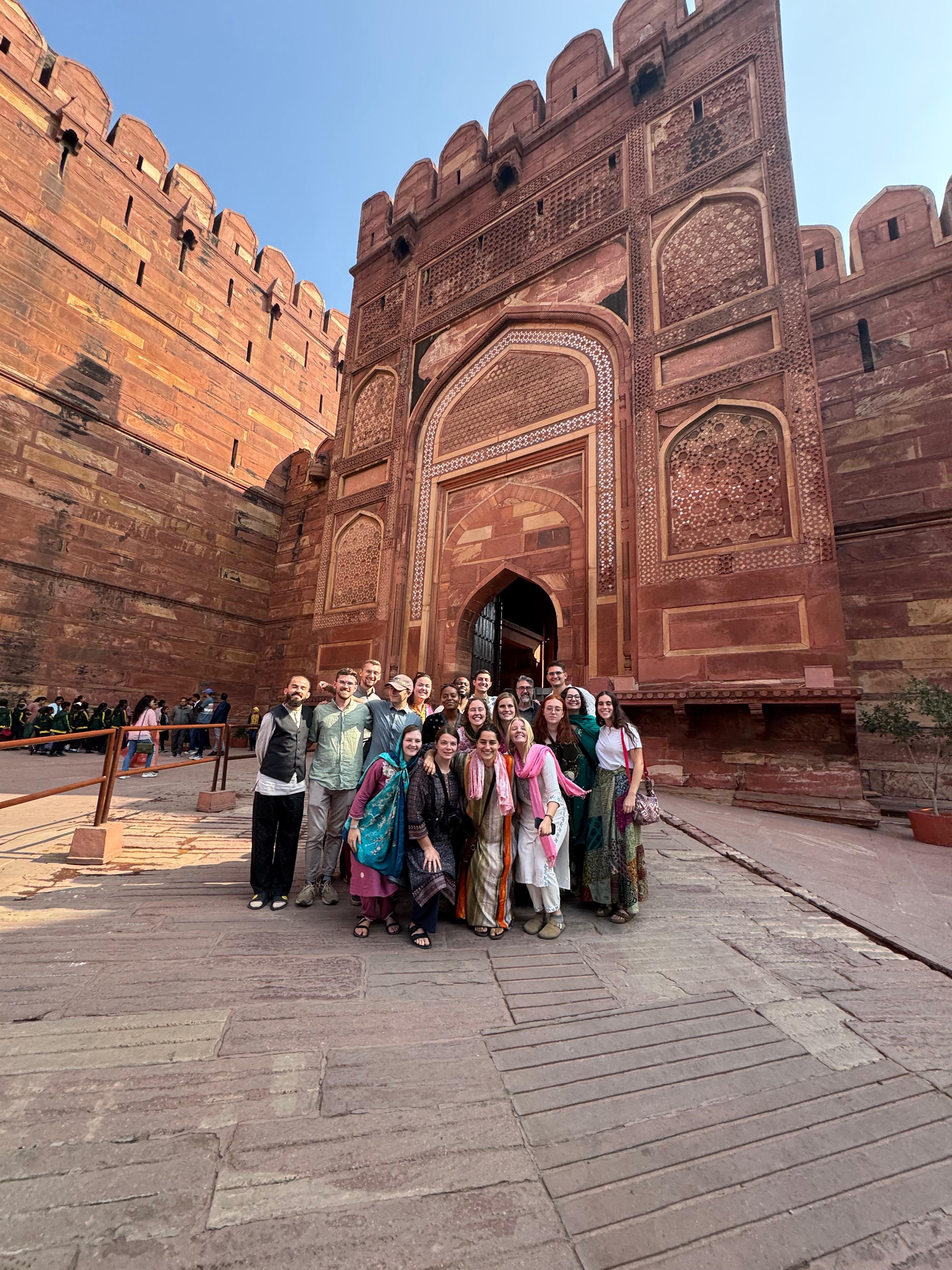 Agra Express: Taj Mahal, Agra Fort & Baby Taj Access