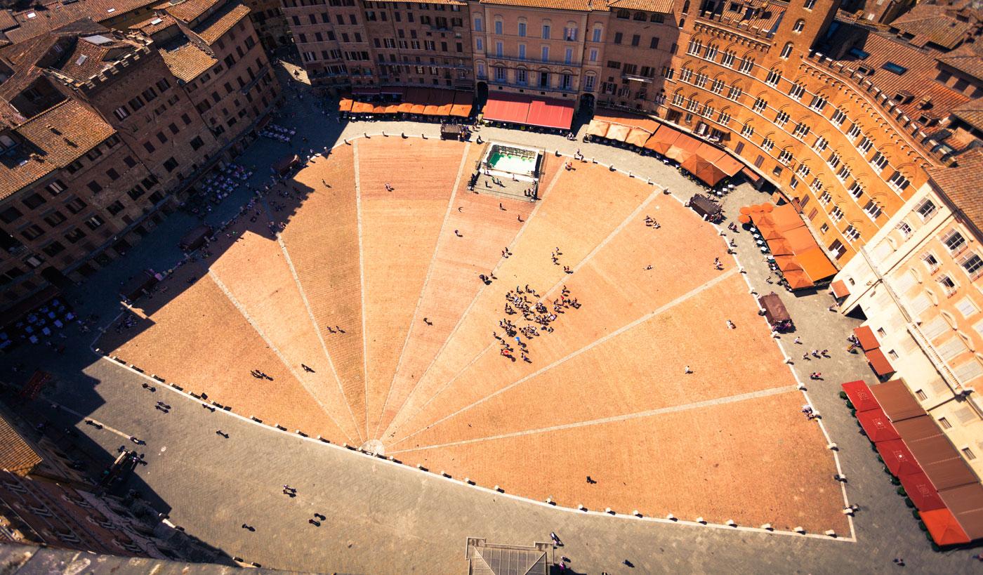 Siena Walking Tour with Cathedral & Piccolomini Library