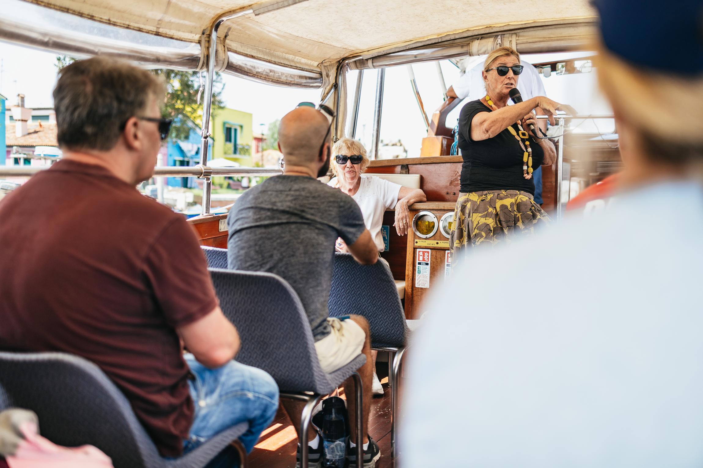 Murano & Burano Guided Tour by Private Boat with Glassmaking — gallery image 8