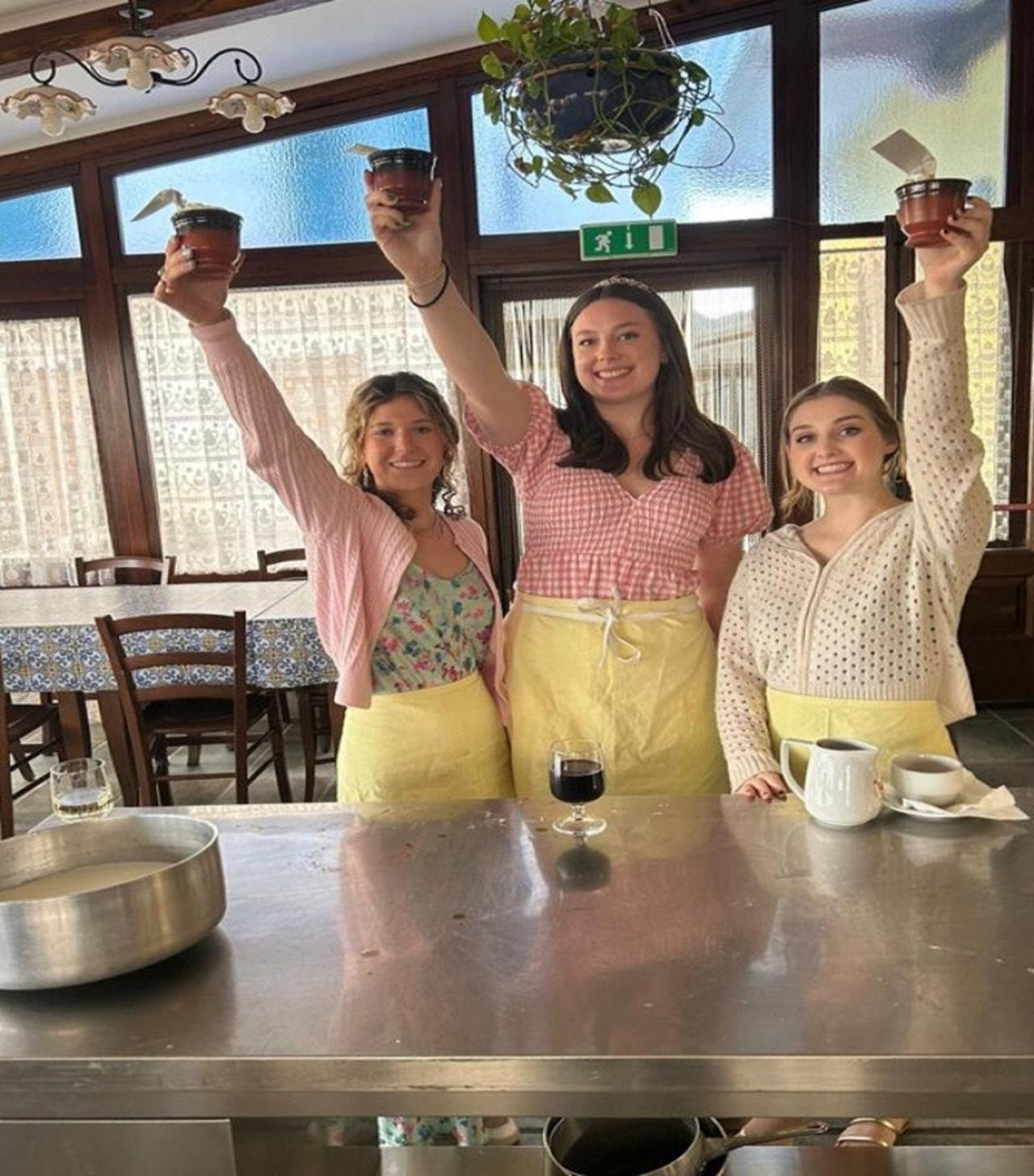 Amalfi Coast Farmhouse Cooking Class: Pasta, Tiramisù & Mozzarella