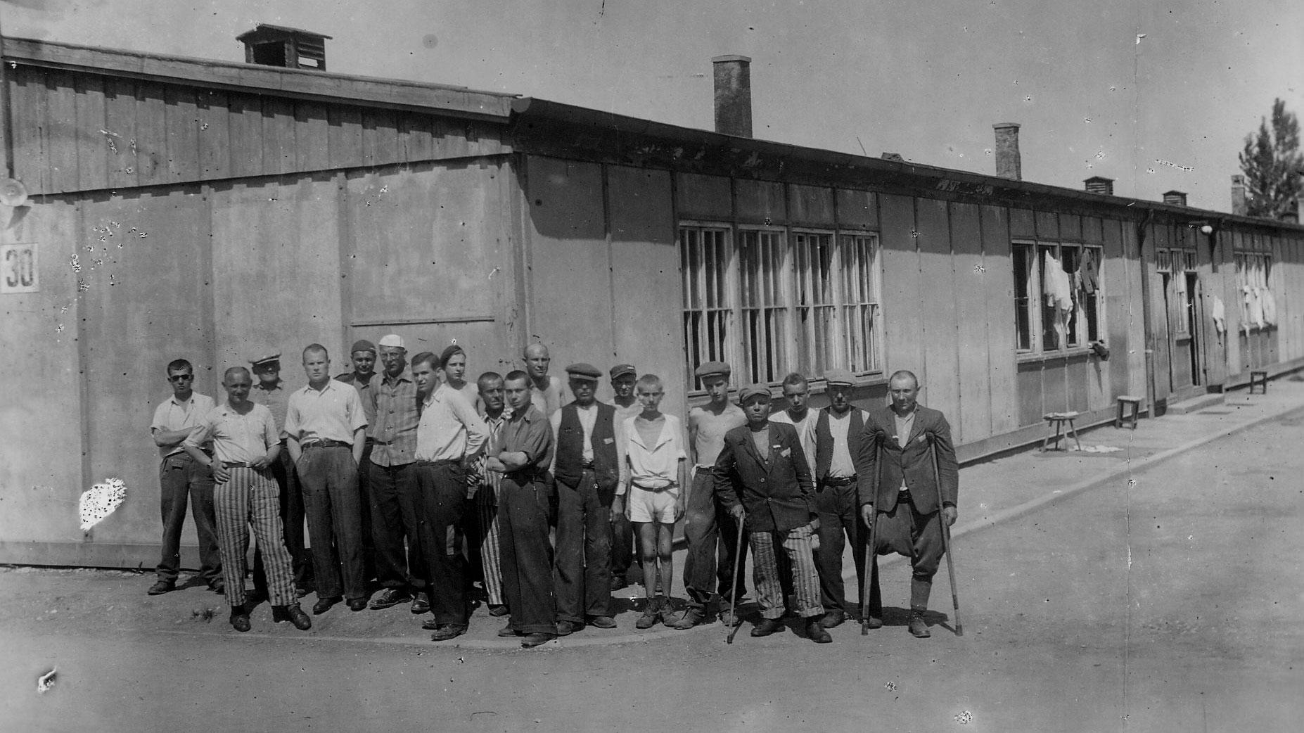 Private Dachau Memorial Site Tour from Munich