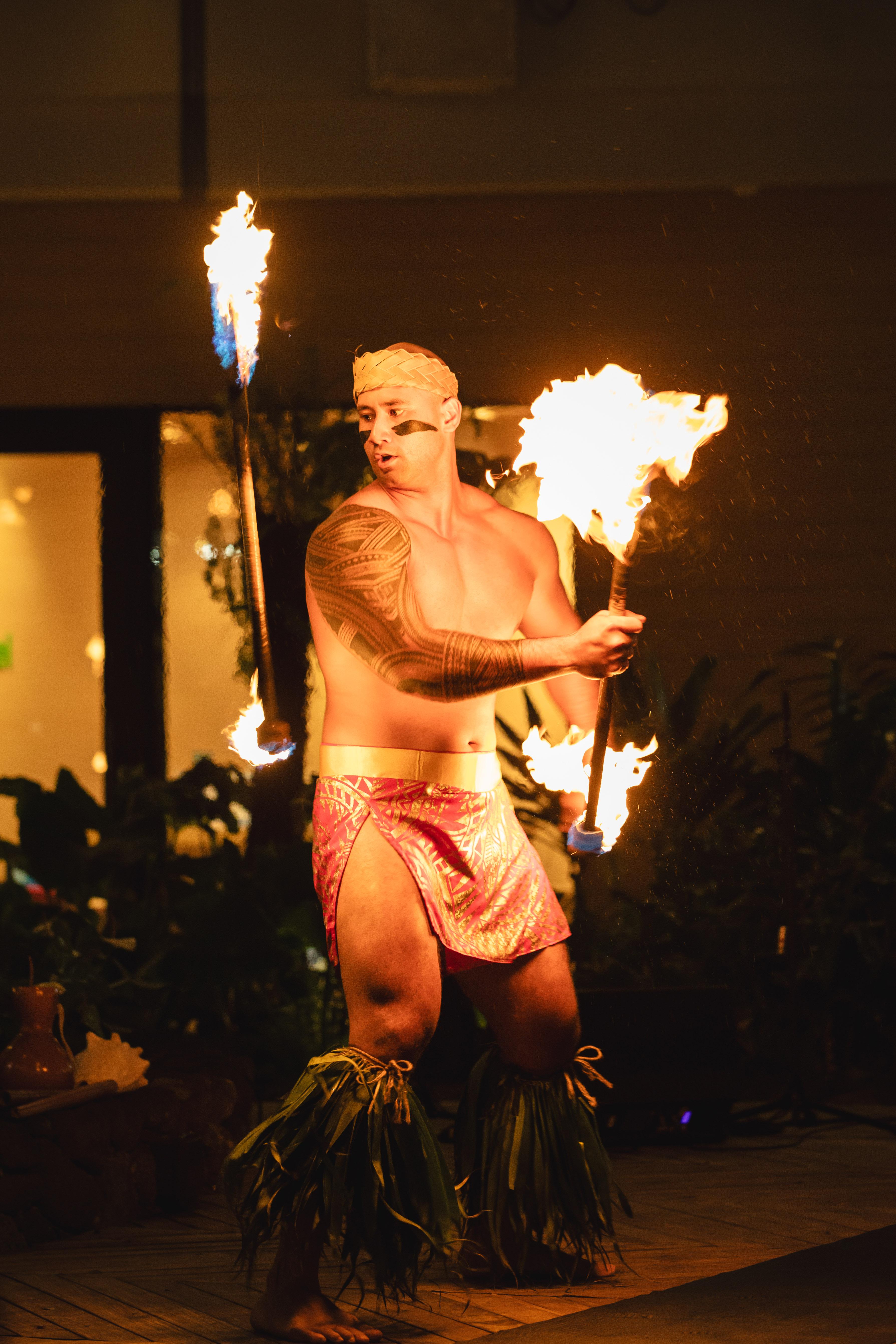 Queens Waikiki Luau in Oahu