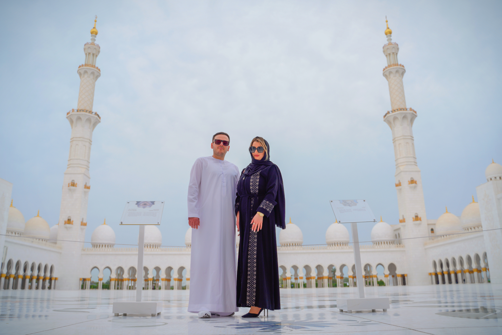 Abu Dhabi Icons: Grand Mosque, Presidential Palace & Etihad Towers