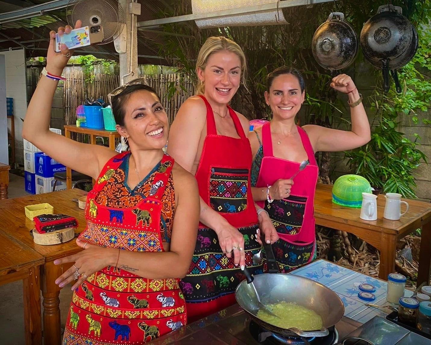 Chiang Mai cooking class — market tour, herb garden and Thai dishes — image 8