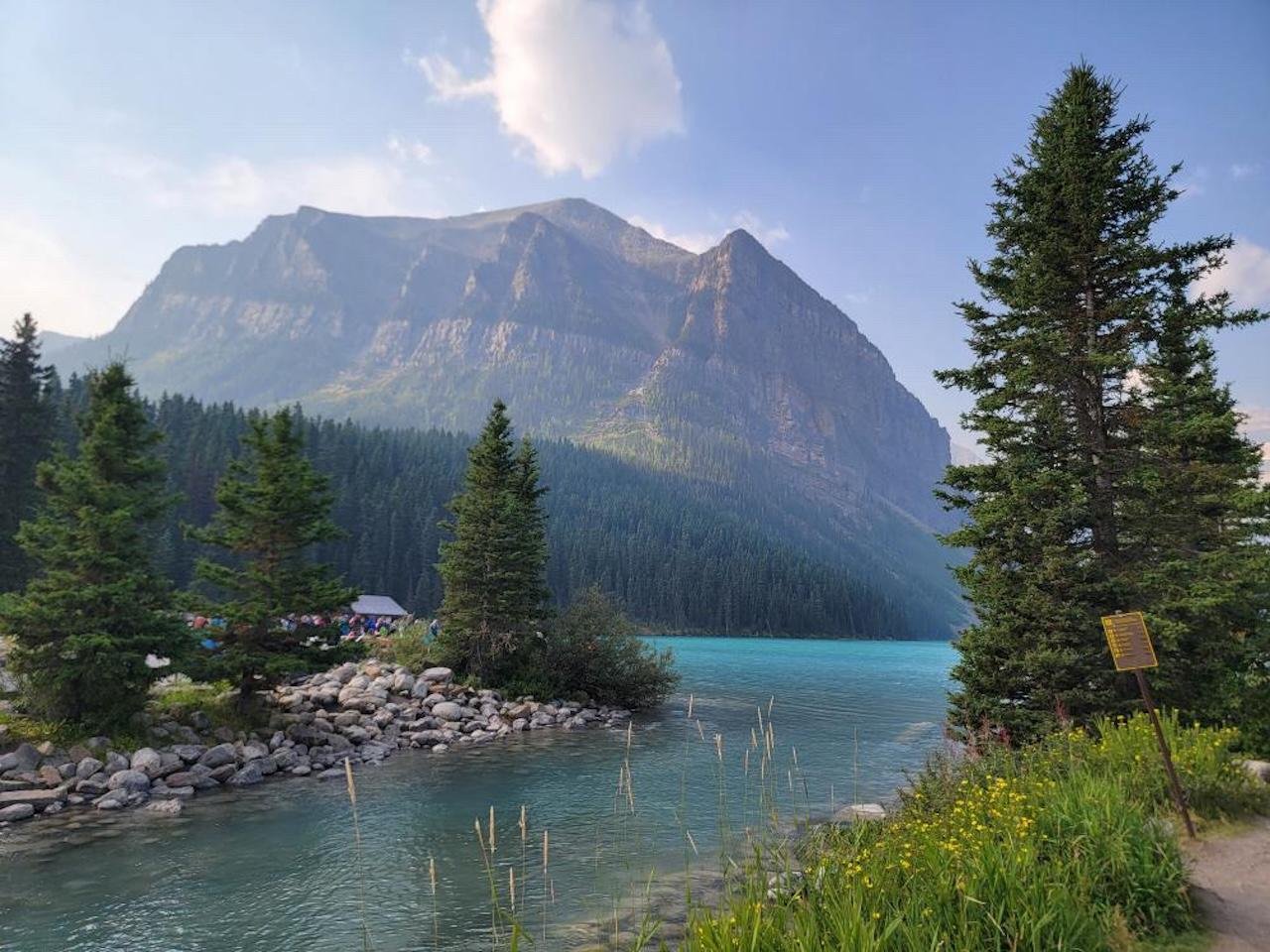 Explore Banff National Park & Lake Louise Day Trip