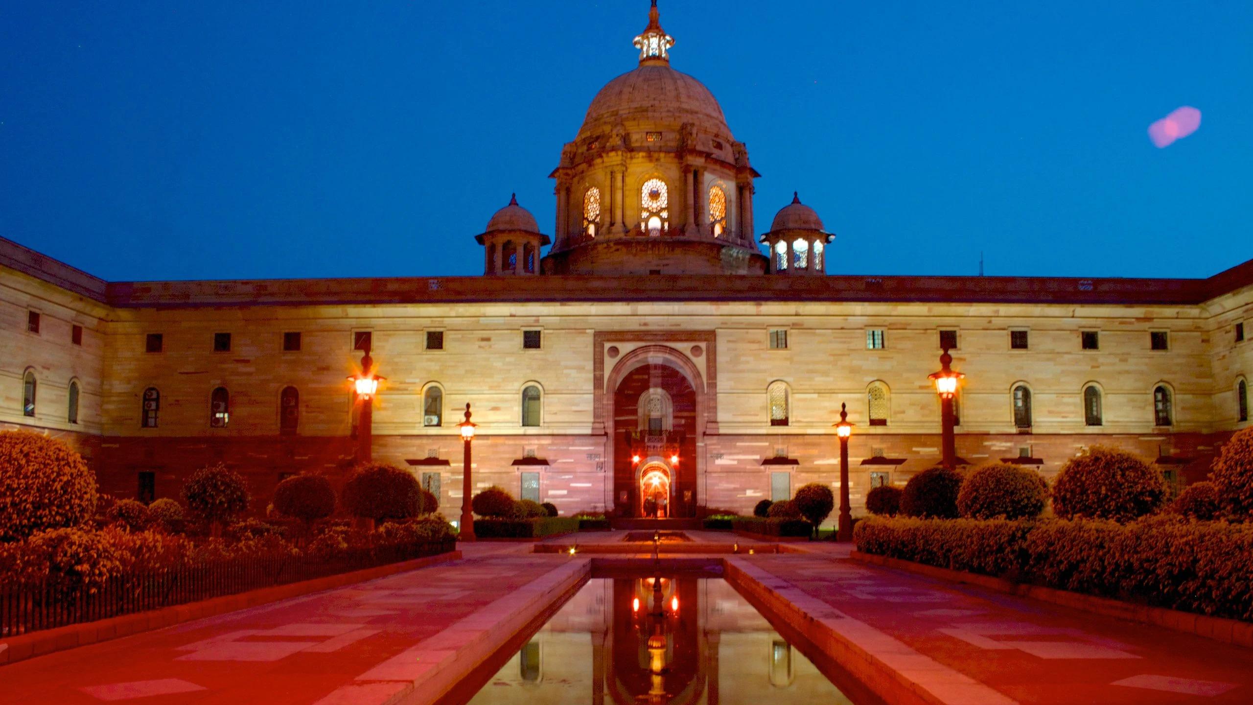 Delhi Heritage Night Tour with Culinary Delights