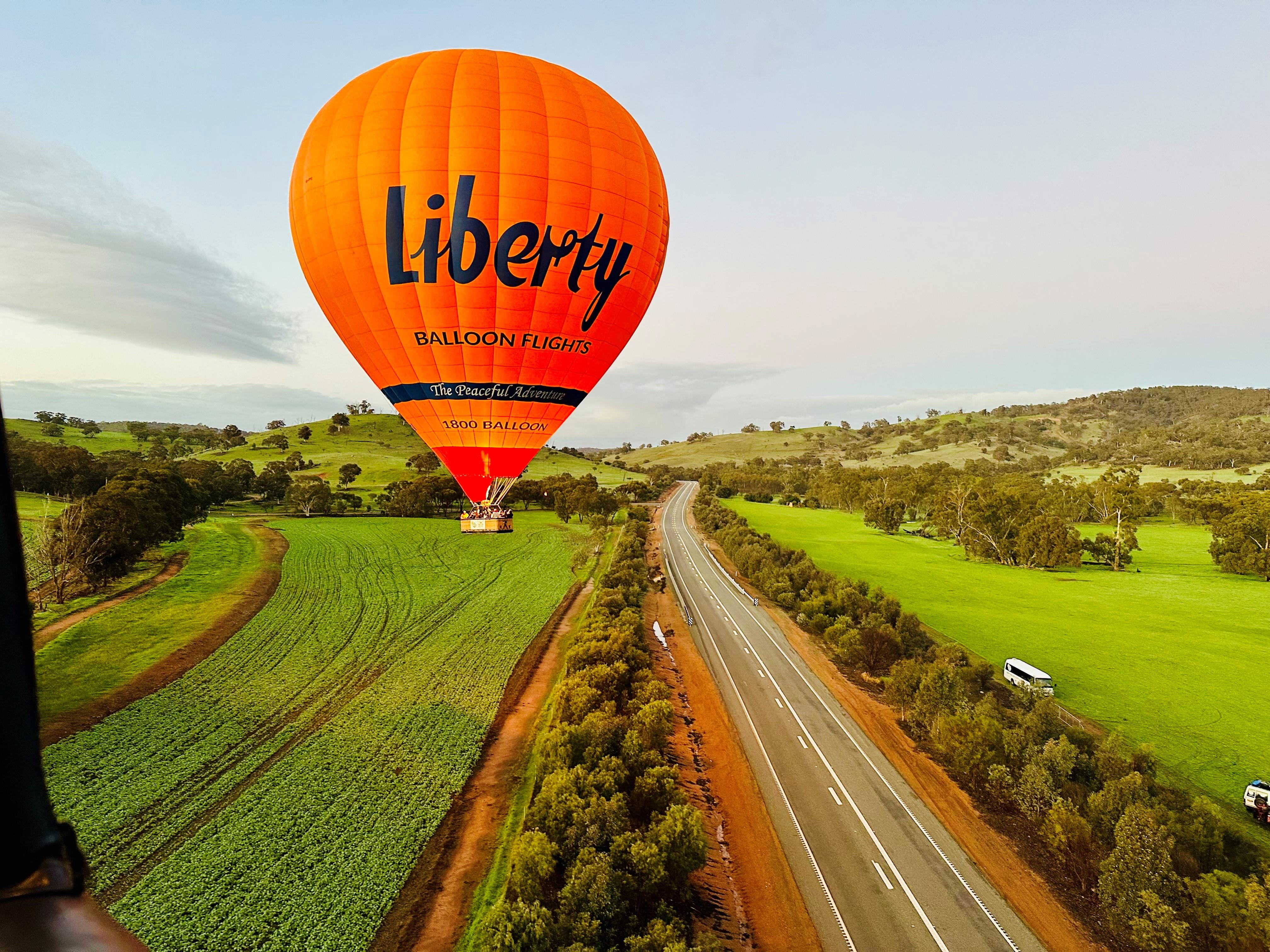 Avon Valley Sunrise Balloon Flight & Breakfast