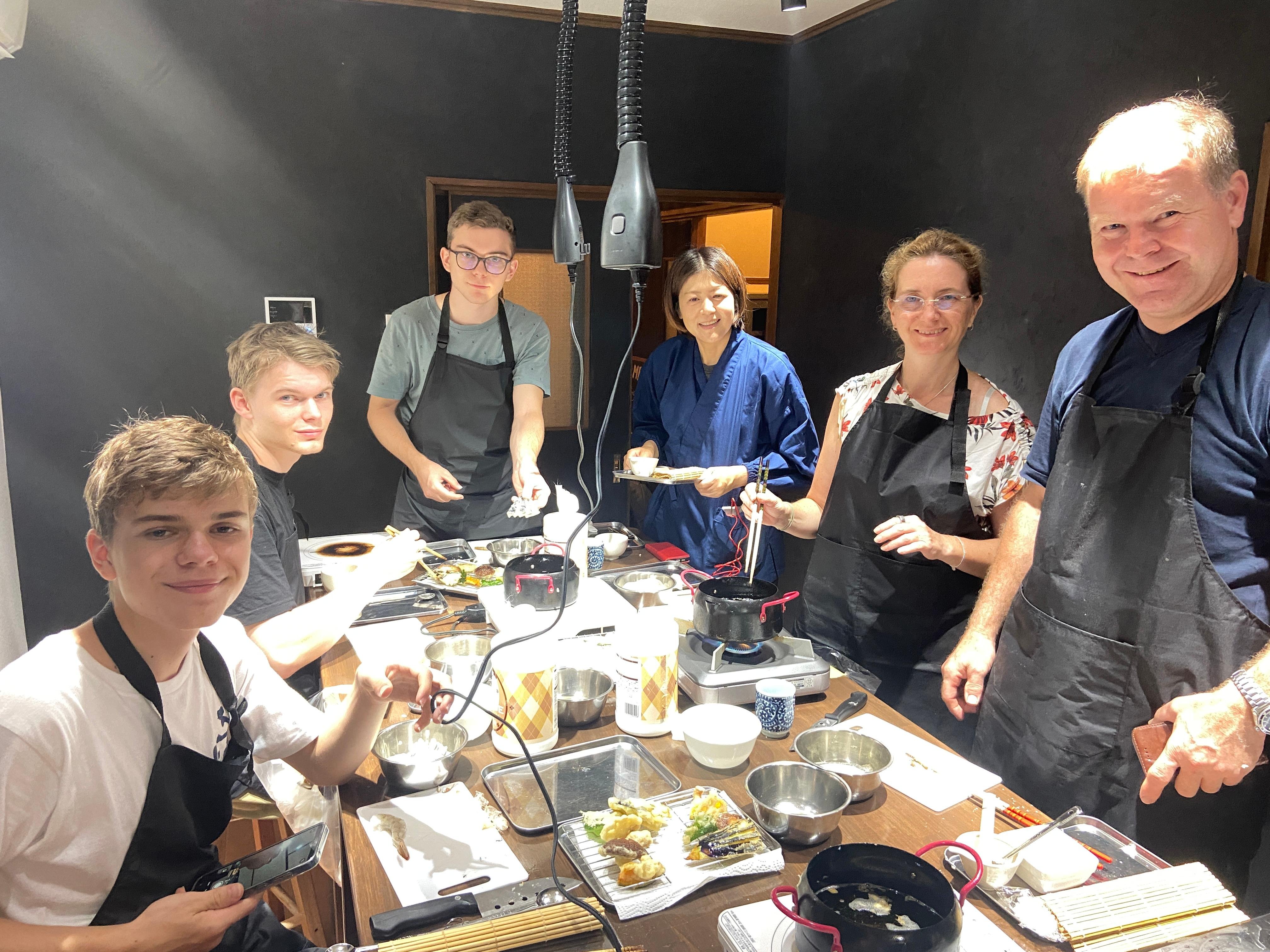 Kyoto: Japanese Washoku Bento Small Group Cooking Class