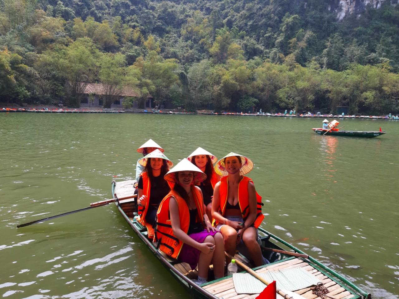 Hanoi to Ninh Binh: Hoa Lu, Trang An & Mua Cave Day Tour