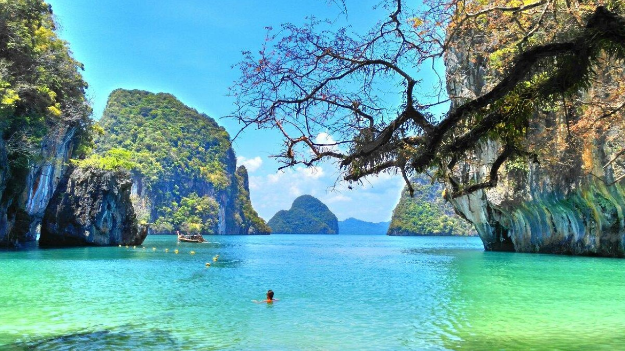 James Bond Island & Phang Nga Bay Full-Day Tour from Phuket
