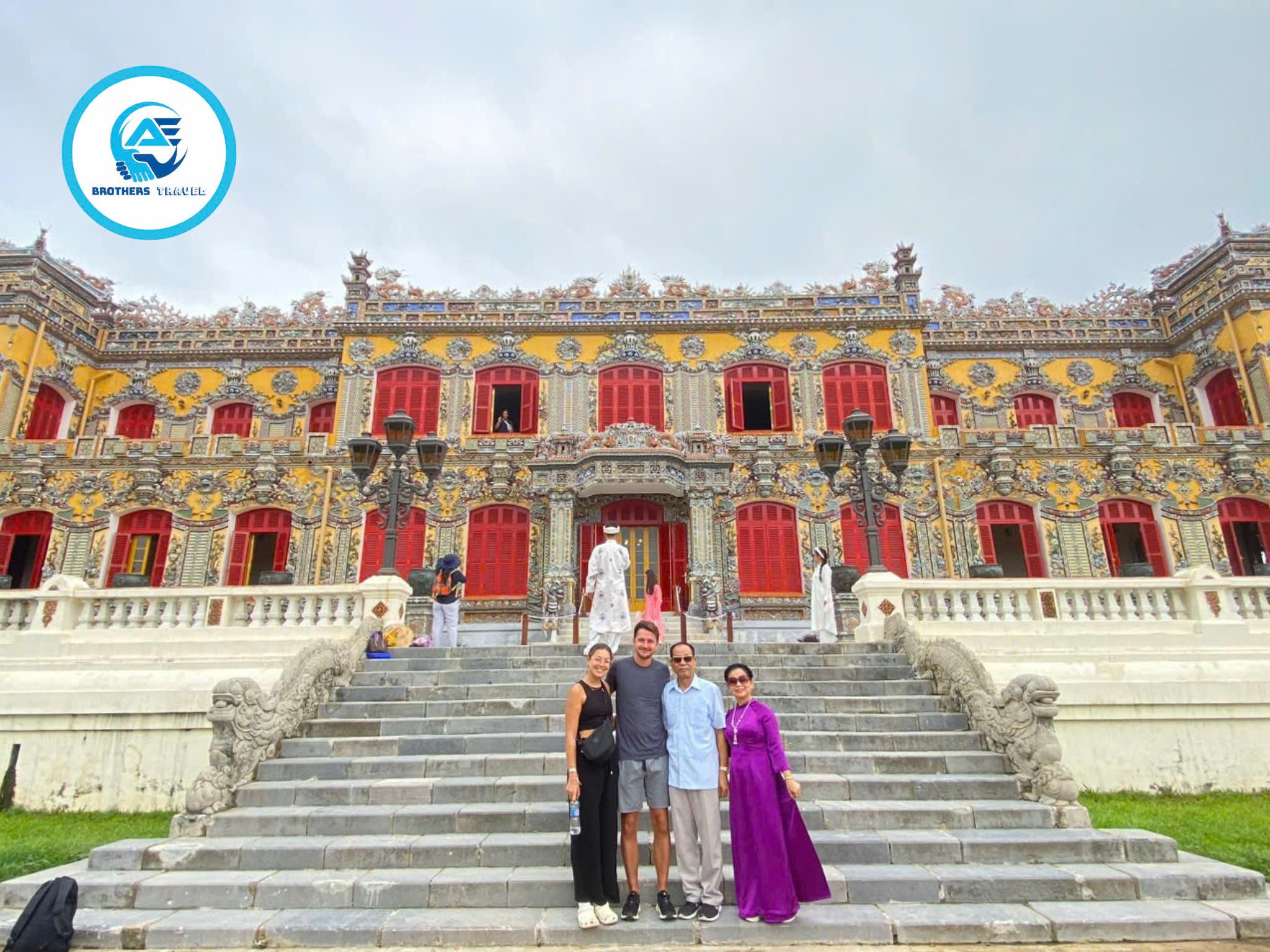 Hue Imperial City & Royal Tombs Discovery