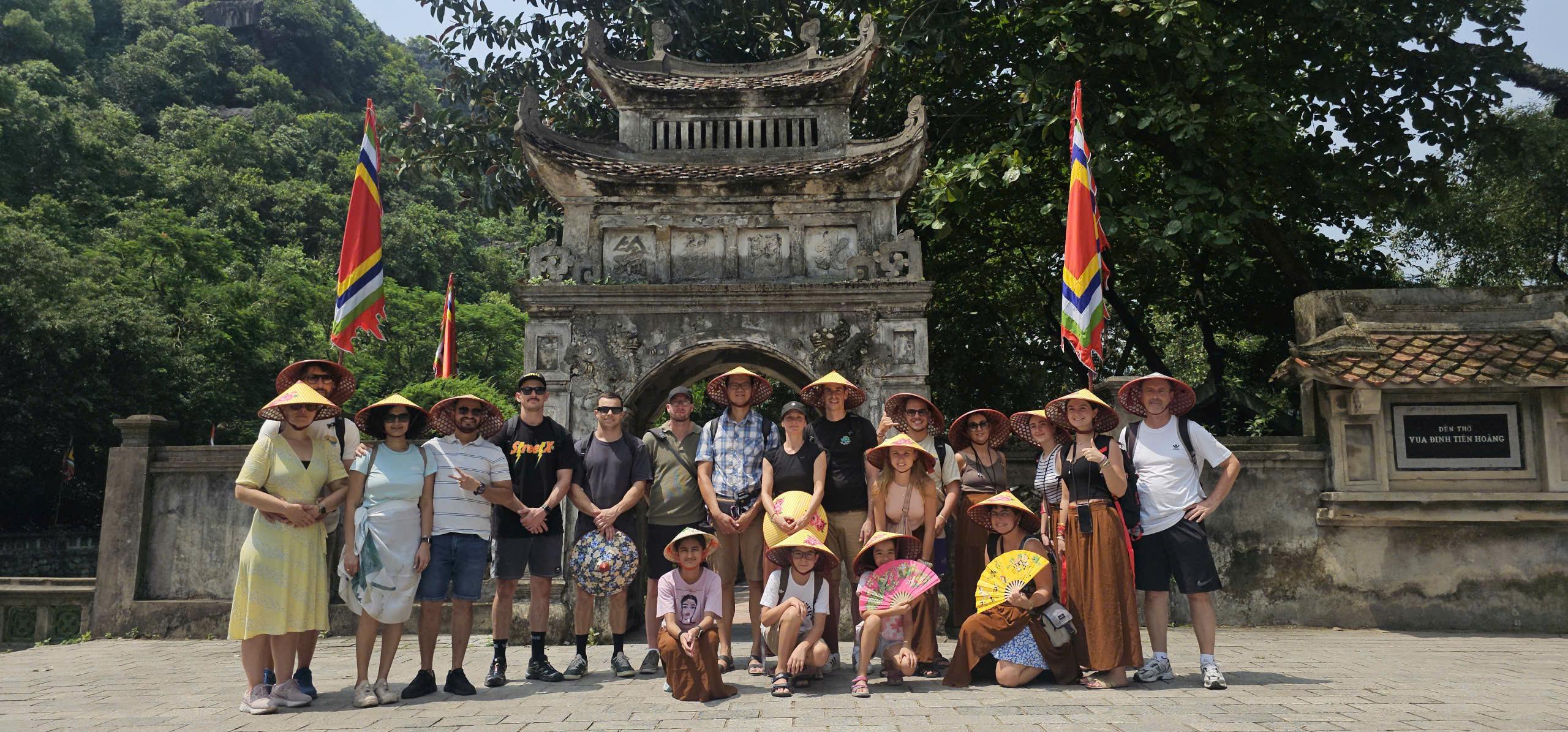 Hanoi to Ninh Binh: Hoa Lu, Trang An & Mua Cave Day Tour
