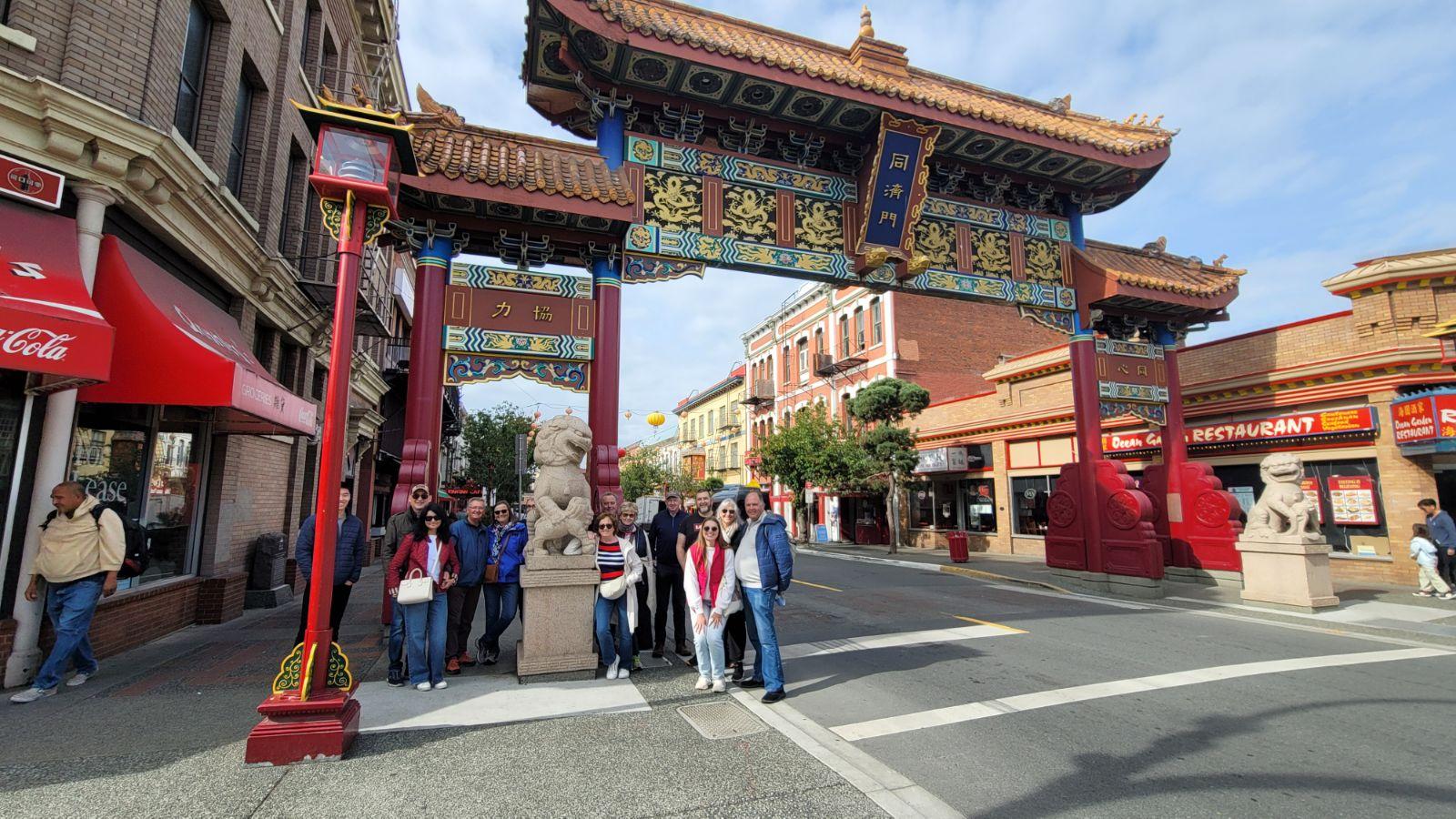 Victoria Private Highlights Walking Tour