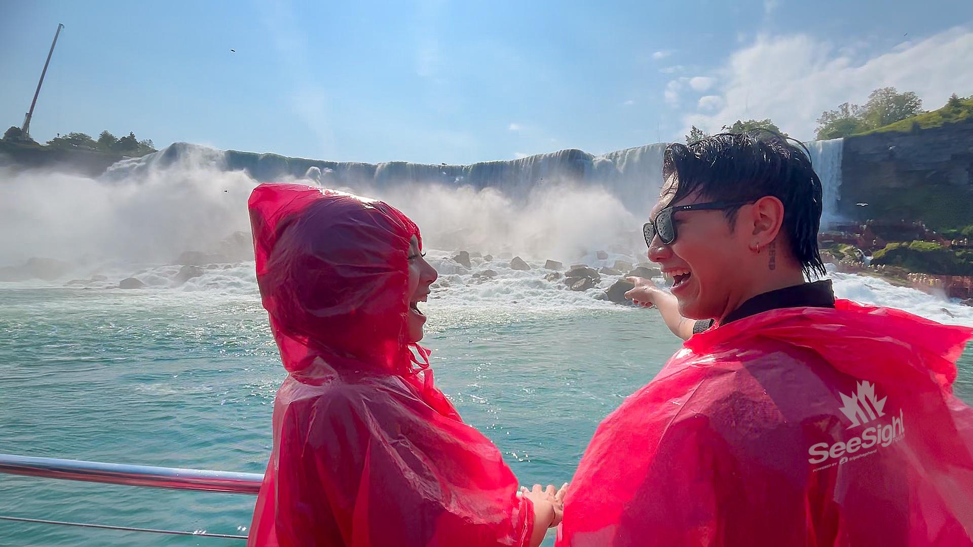 Niagara Falls: Premium Tour, Boat & Journey Behind the Falls