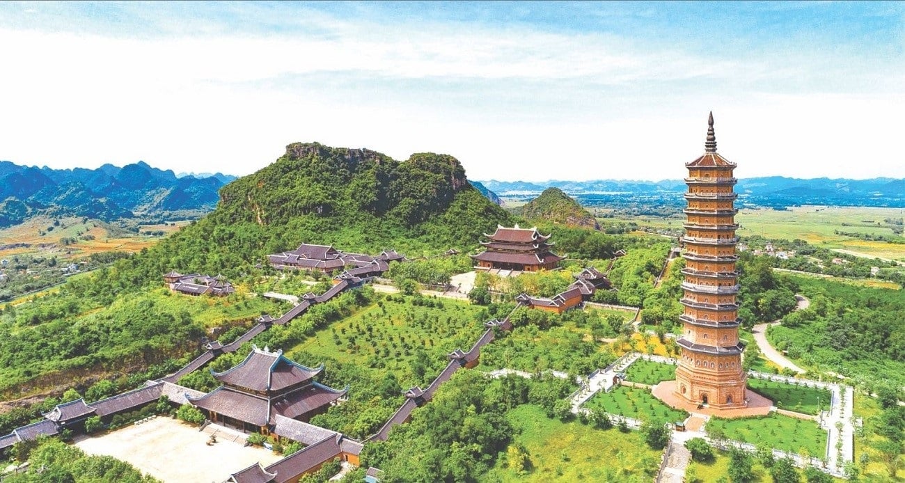 3-Day Ninh Binh, Ha Long & Lan Ha Bay 5-Star Cruise from Hanoi