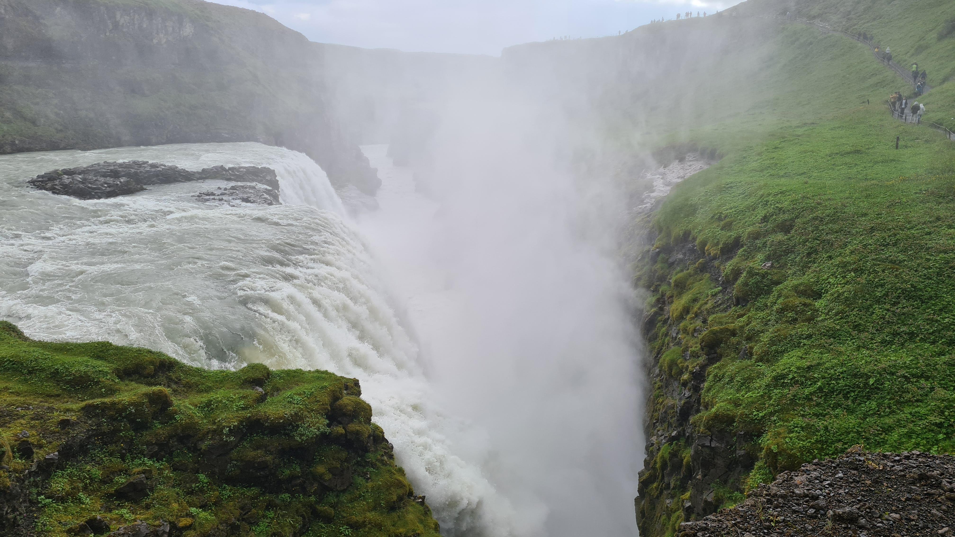 Golden Circle & Kerið Crater Small Group Expedition