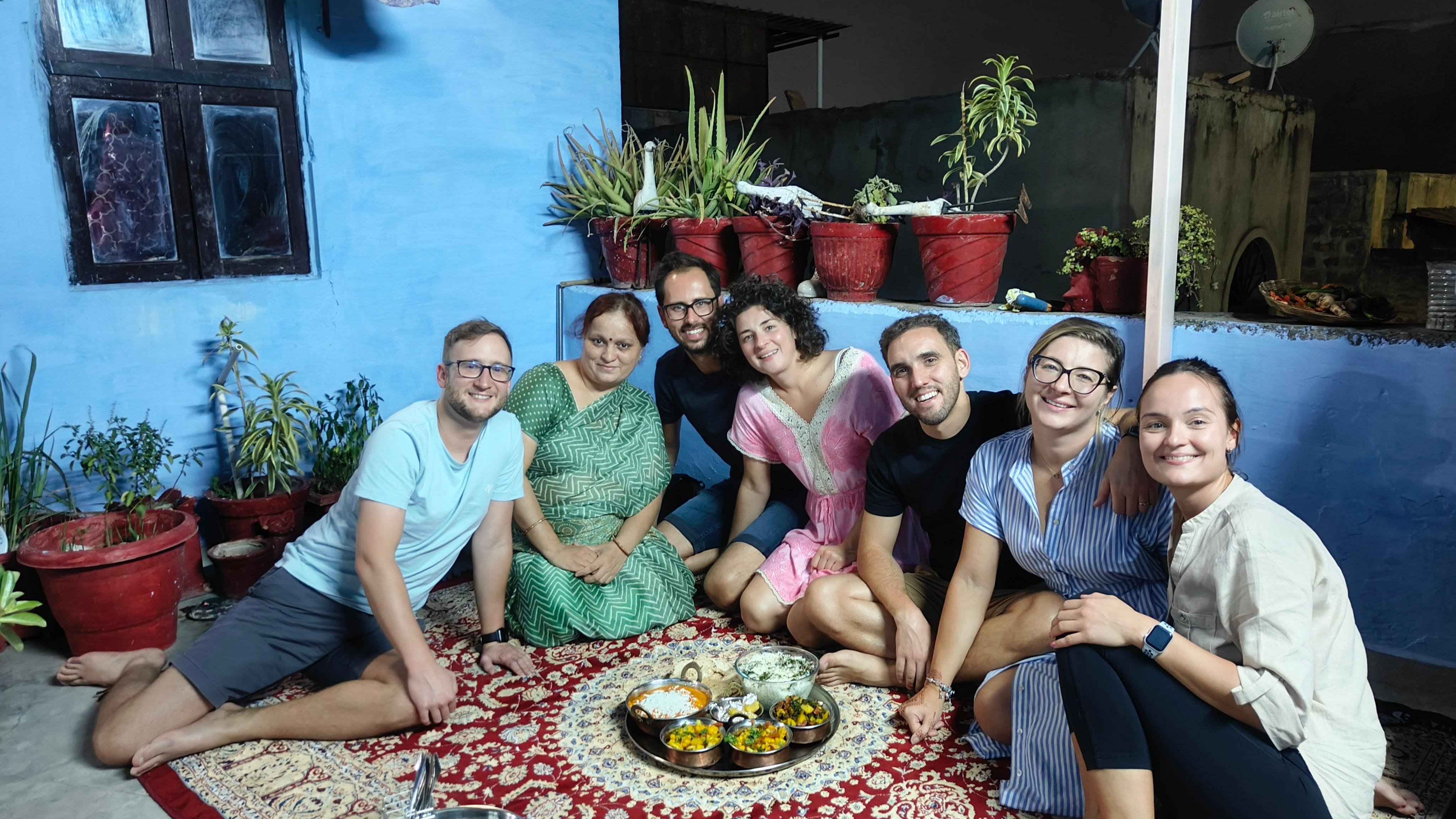 Jodhpur: 11-Dish Rajasthani Cooking Class with Rekha