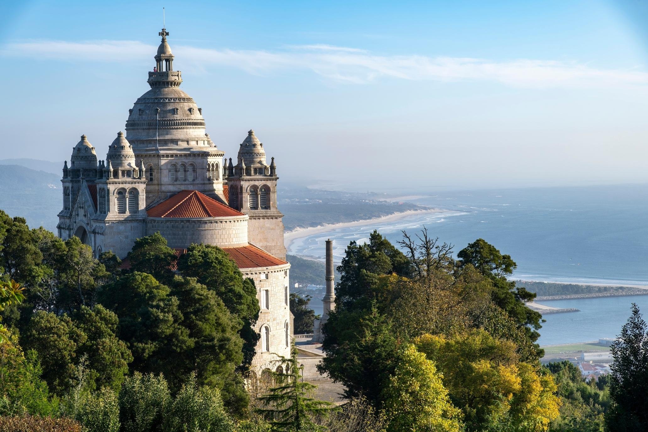 Northern Portugal Day Trip: Viana do Castelo, Braga & Guimarães