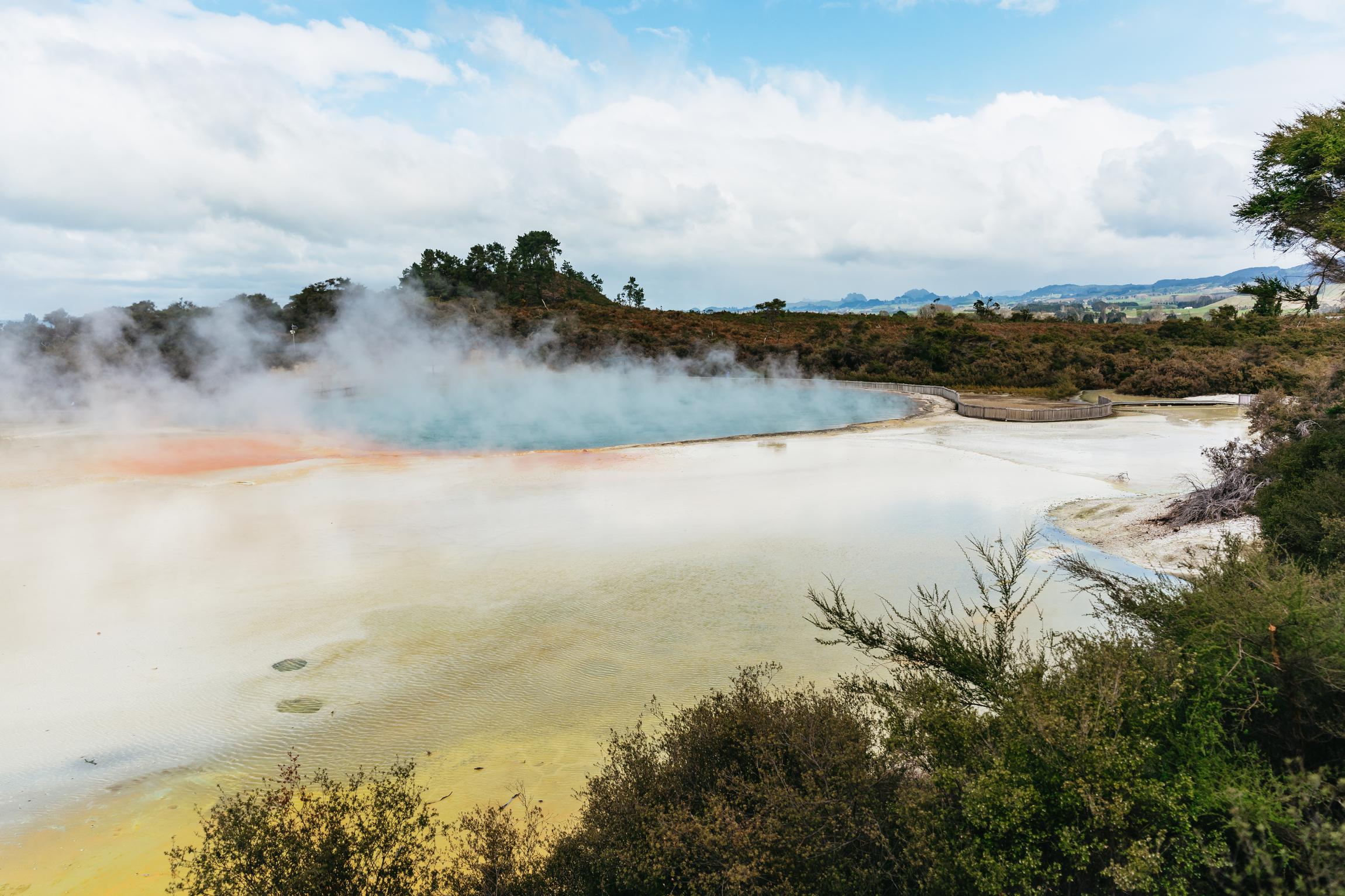 Wai-O-Tapu Thermal Wonderland Rotorua — Champagne Pool and Artist's Palette — image 15
