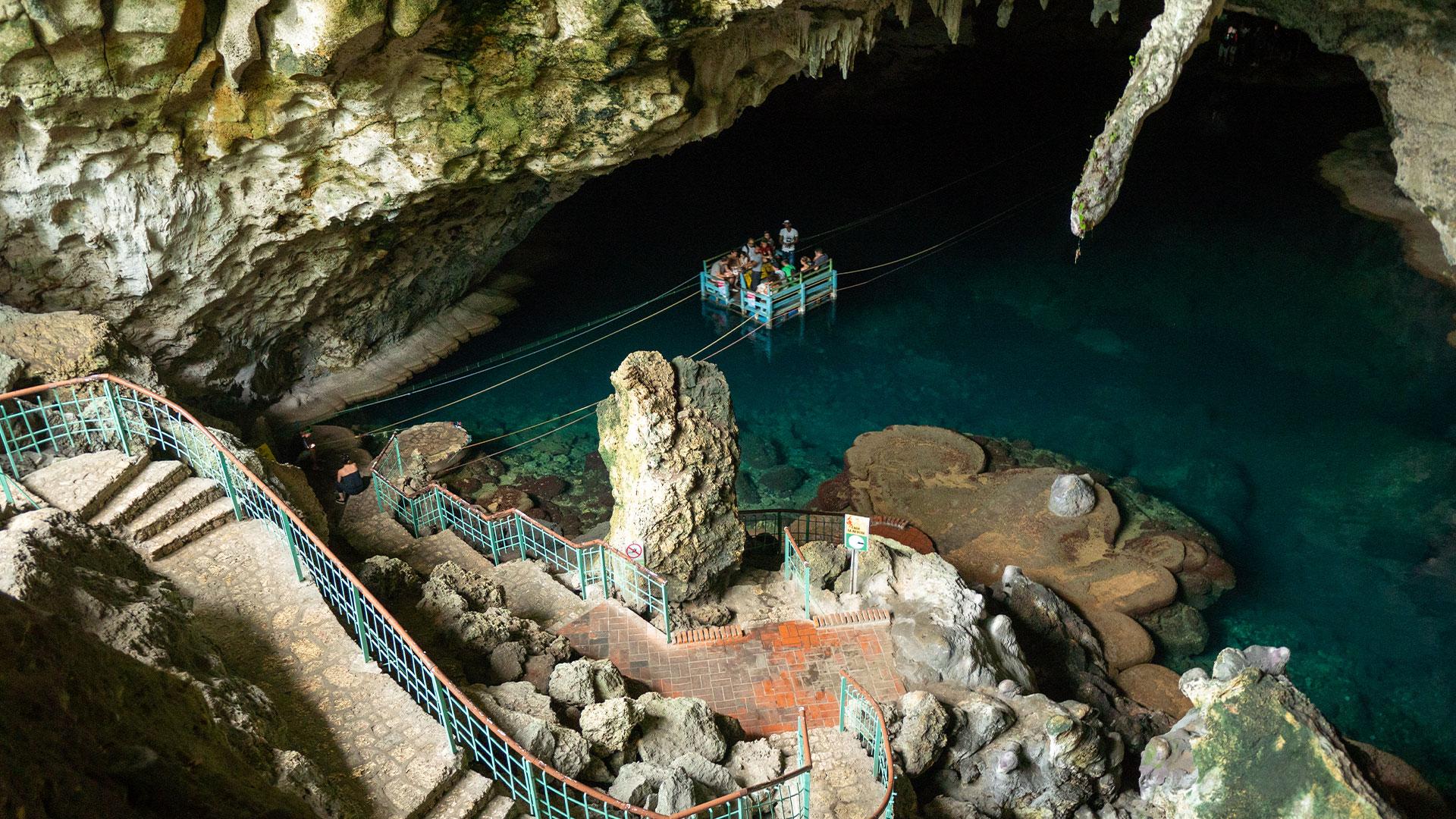 Santo Domingo Cultural Highlights & Cable Car Tour