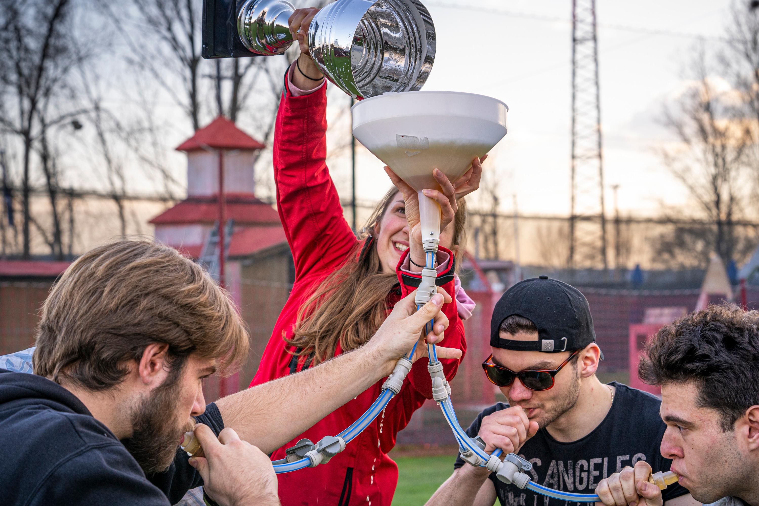 Prague Beer Challenge: Unlimited Drinks & Party Games