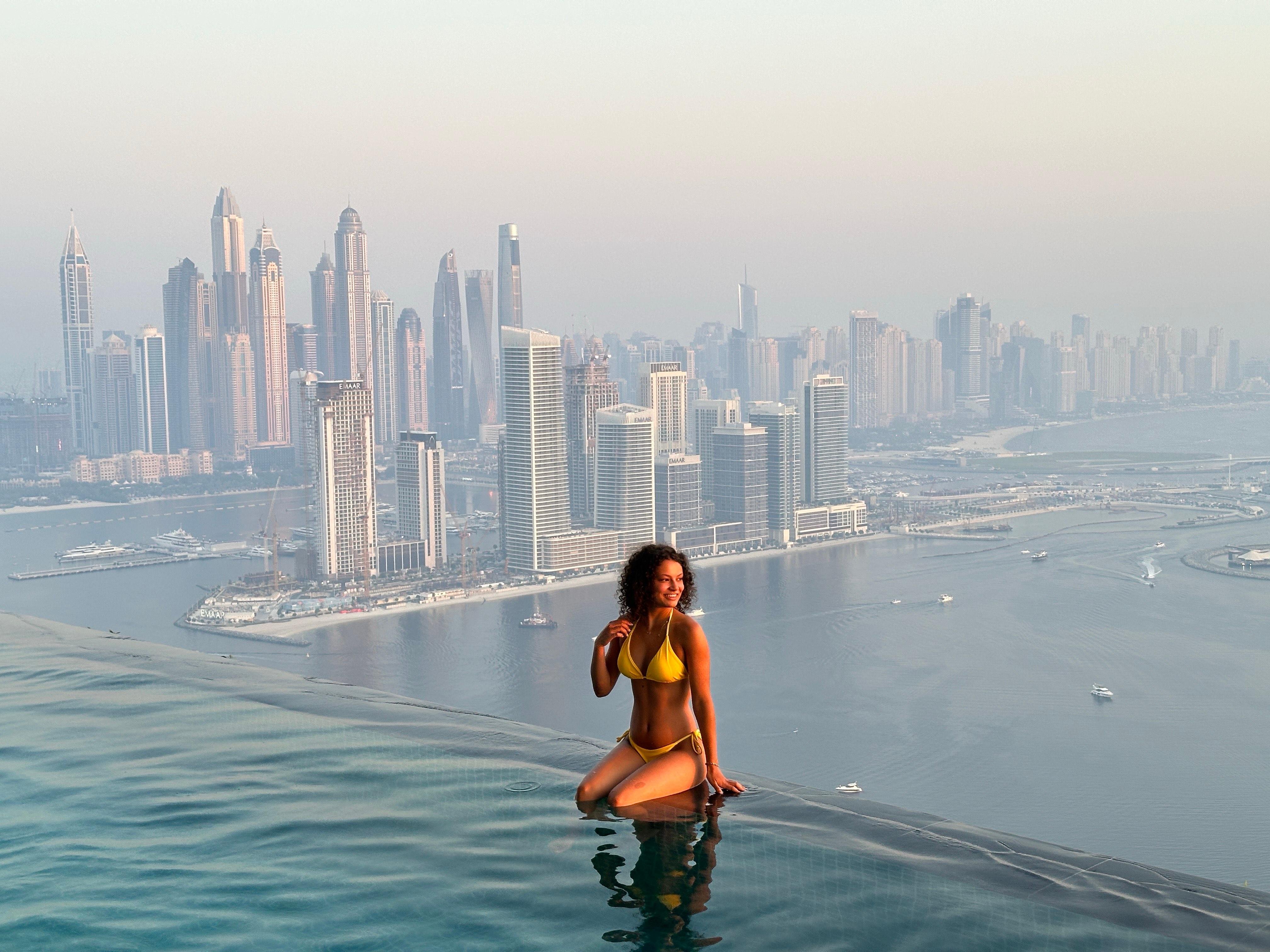 Dubai Sky Pool & Palm Observatory Day Experience