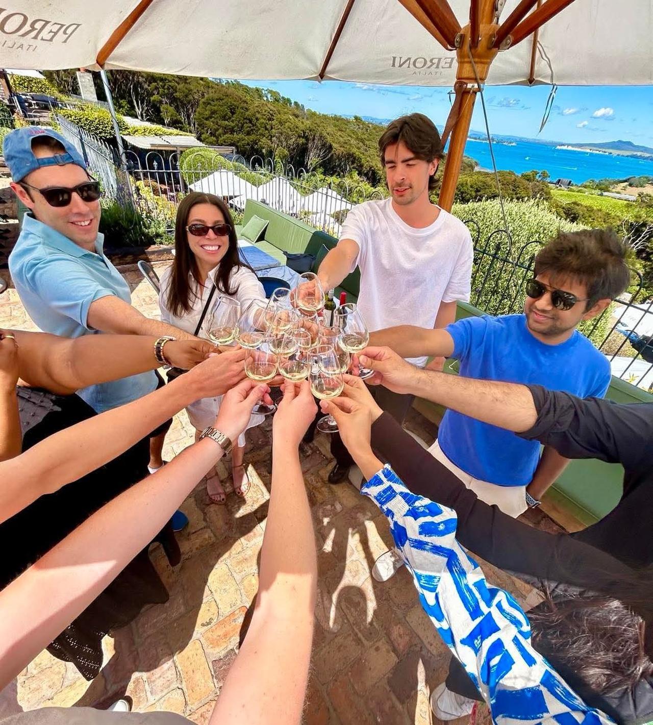 Waiheke Island Wine Tour: Four Iconic Vineyards in a Day