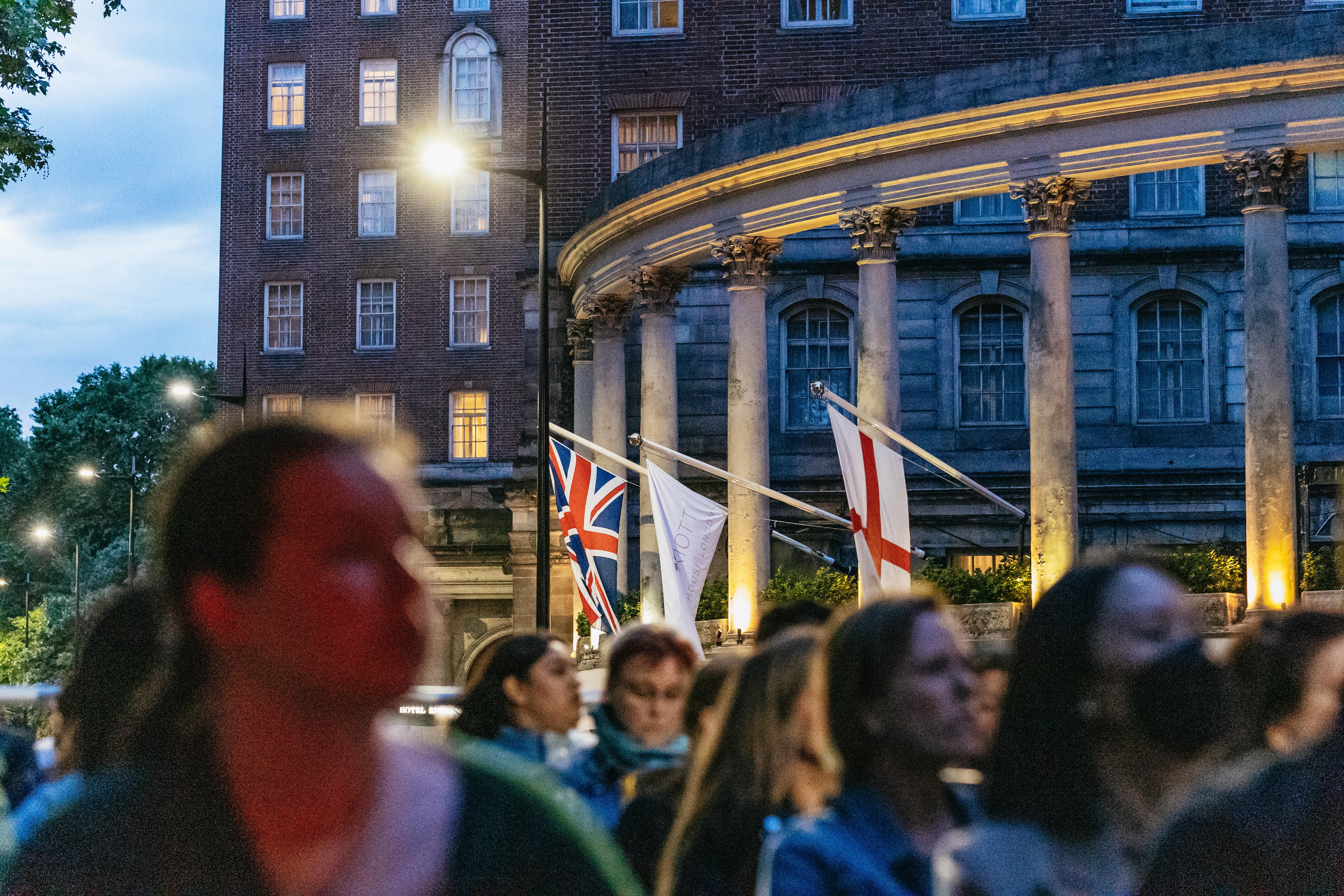 London: London by Night Sightseeing Open-Top Bus Tour — gallery image 8