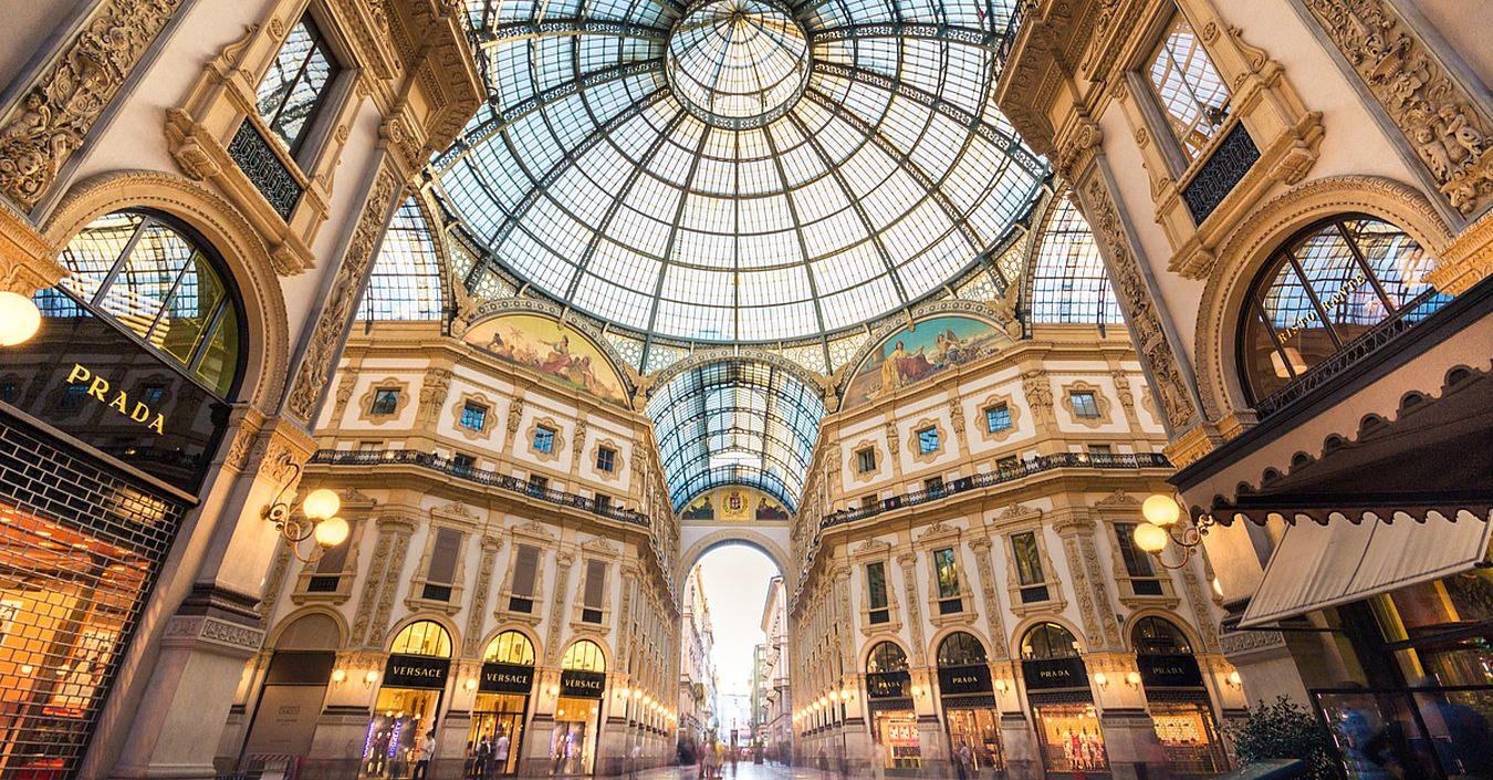 Milan Highlights: Duomo Rooftop, Sforza Castle & Gelato Tour