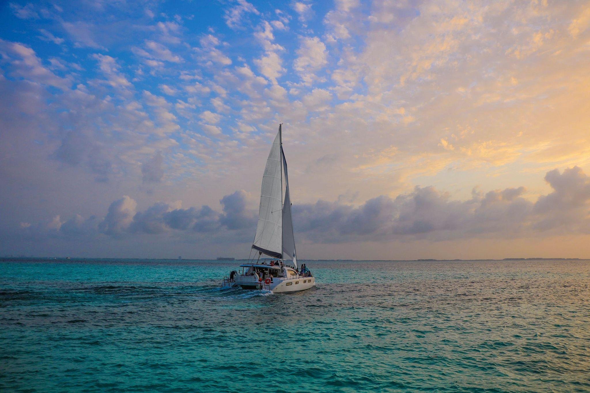 Private Catamaran Sunset Cruise with Dinner