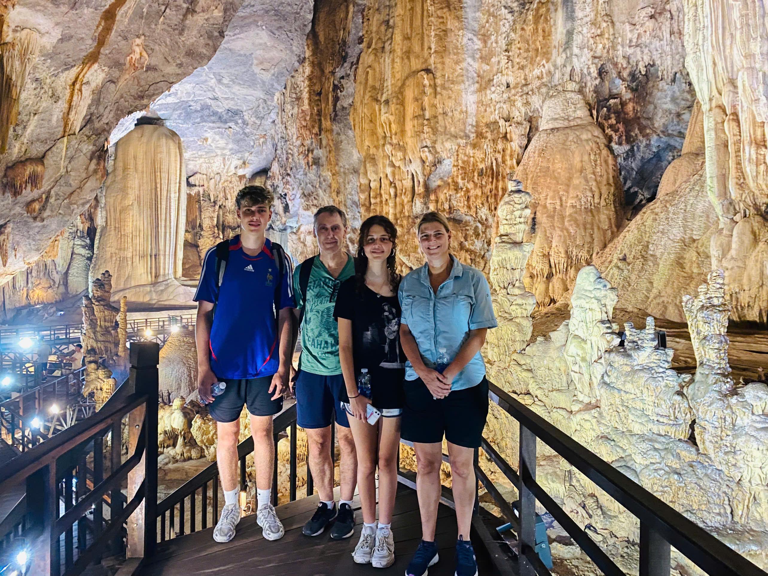 Phong Nha Cave boat tour Son River dragon boat and Paradise Cave karst — image 52