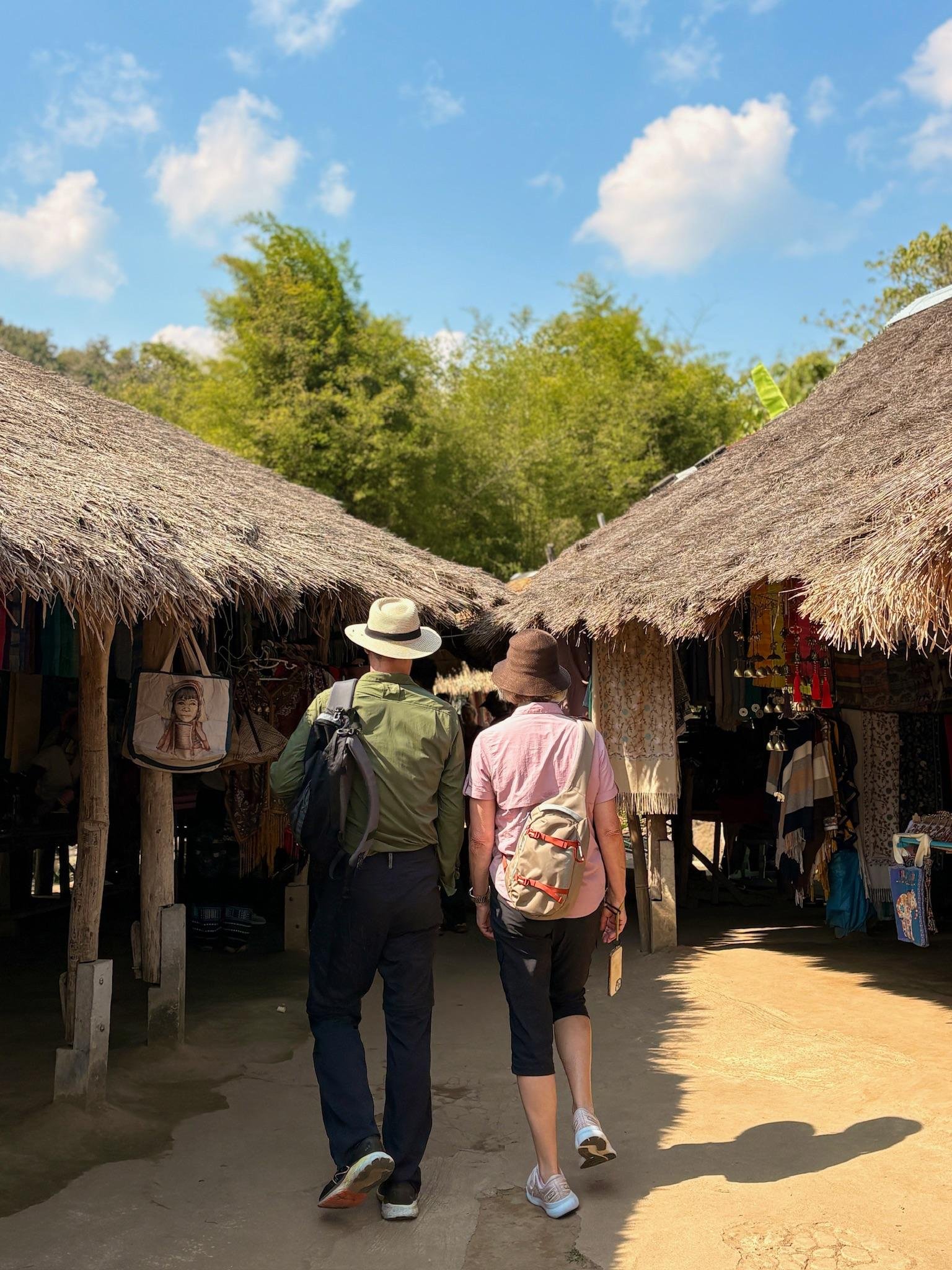 Chiang Rai Full-Day Highlights: Temples, Culture & Golden Triangle