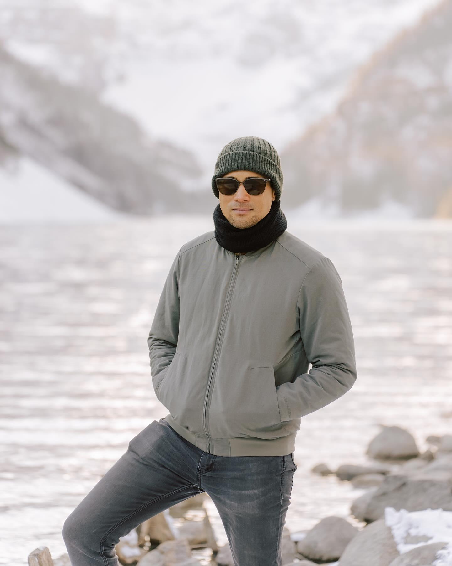 From Banff: Moraine Lake and Lake Louise Half Day Tour