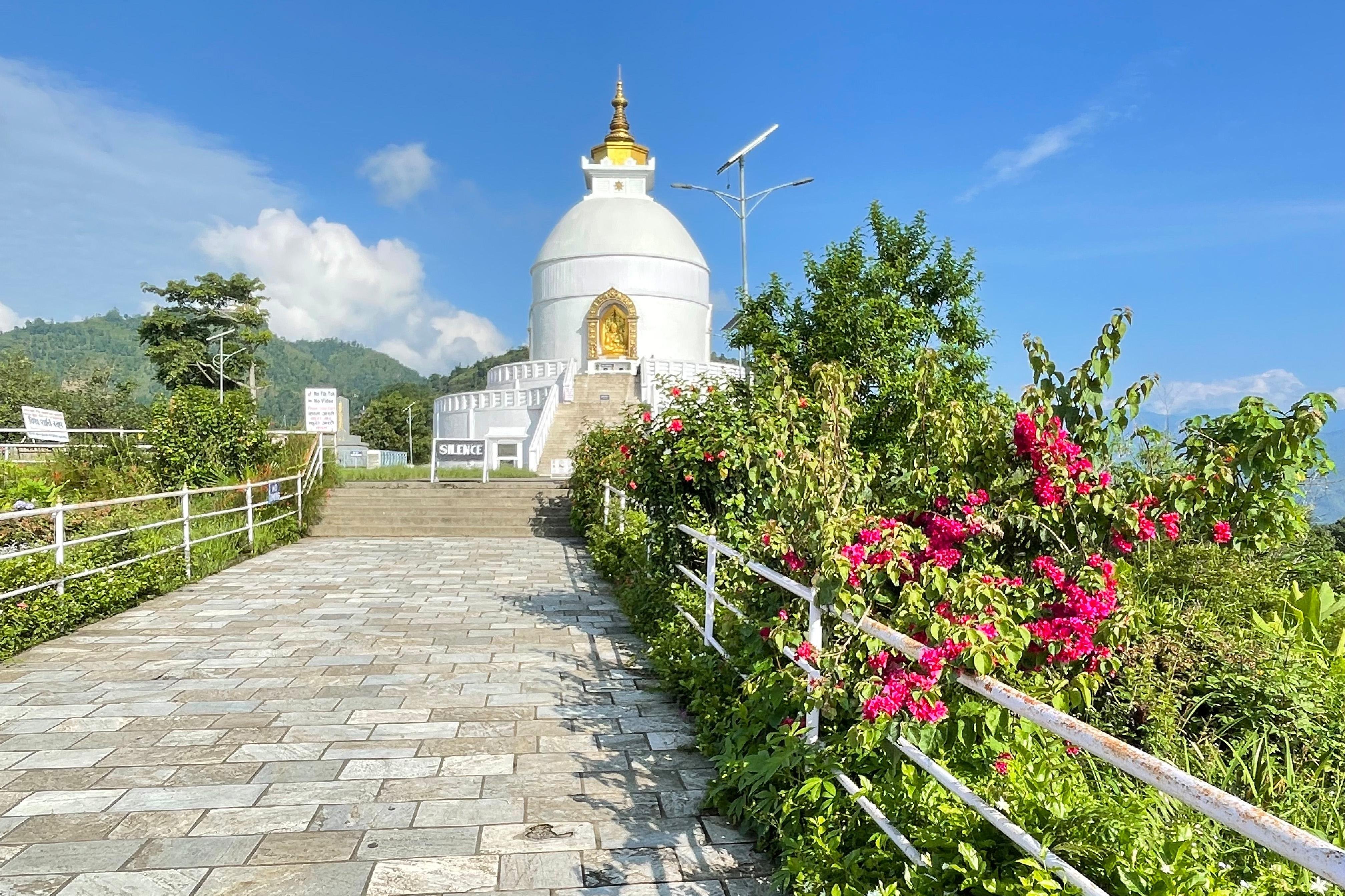 Pokhara World Peace Pagoda & Shiva Statue Trek